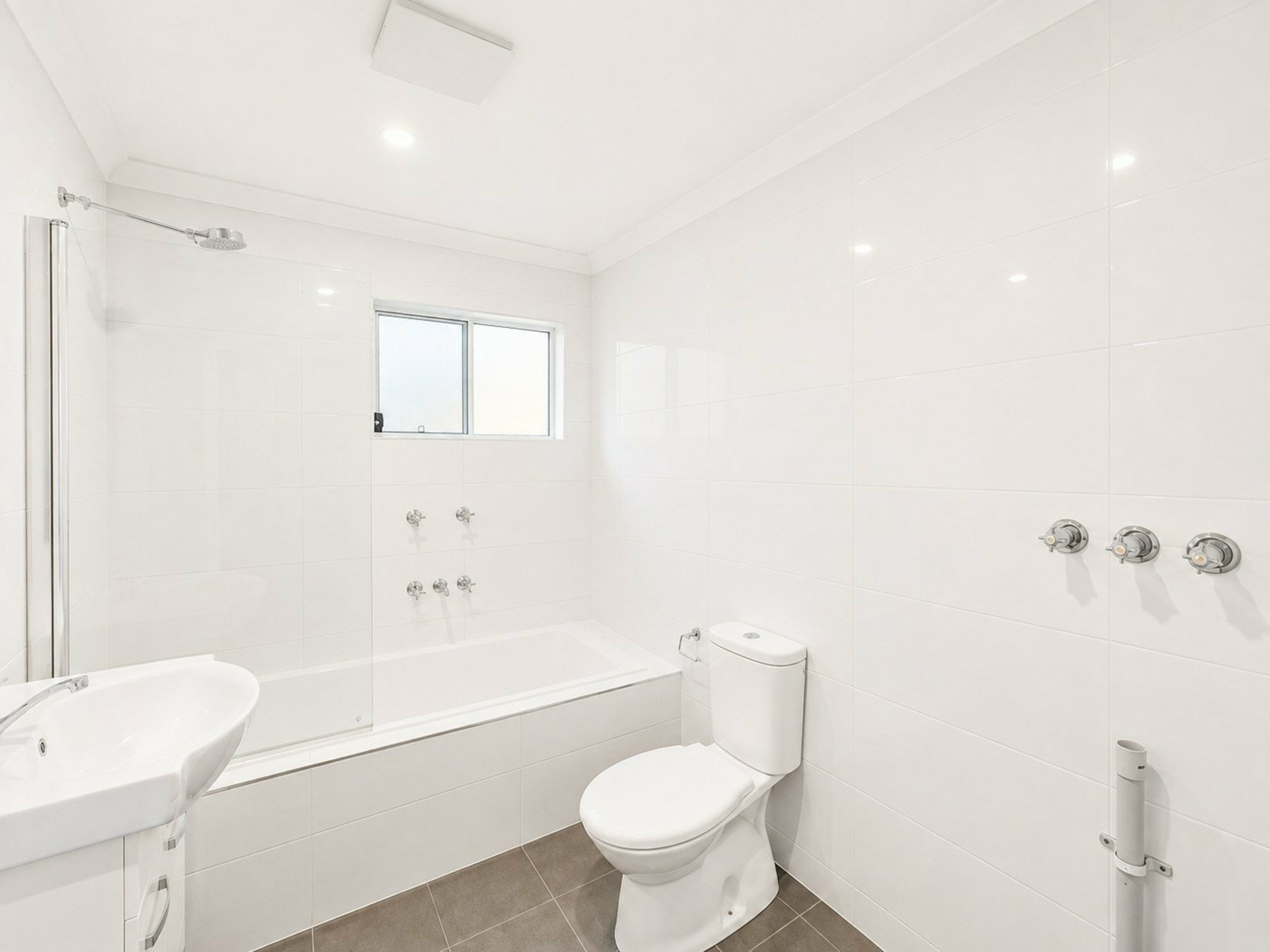 27 Hall Street — photo 14 of 19