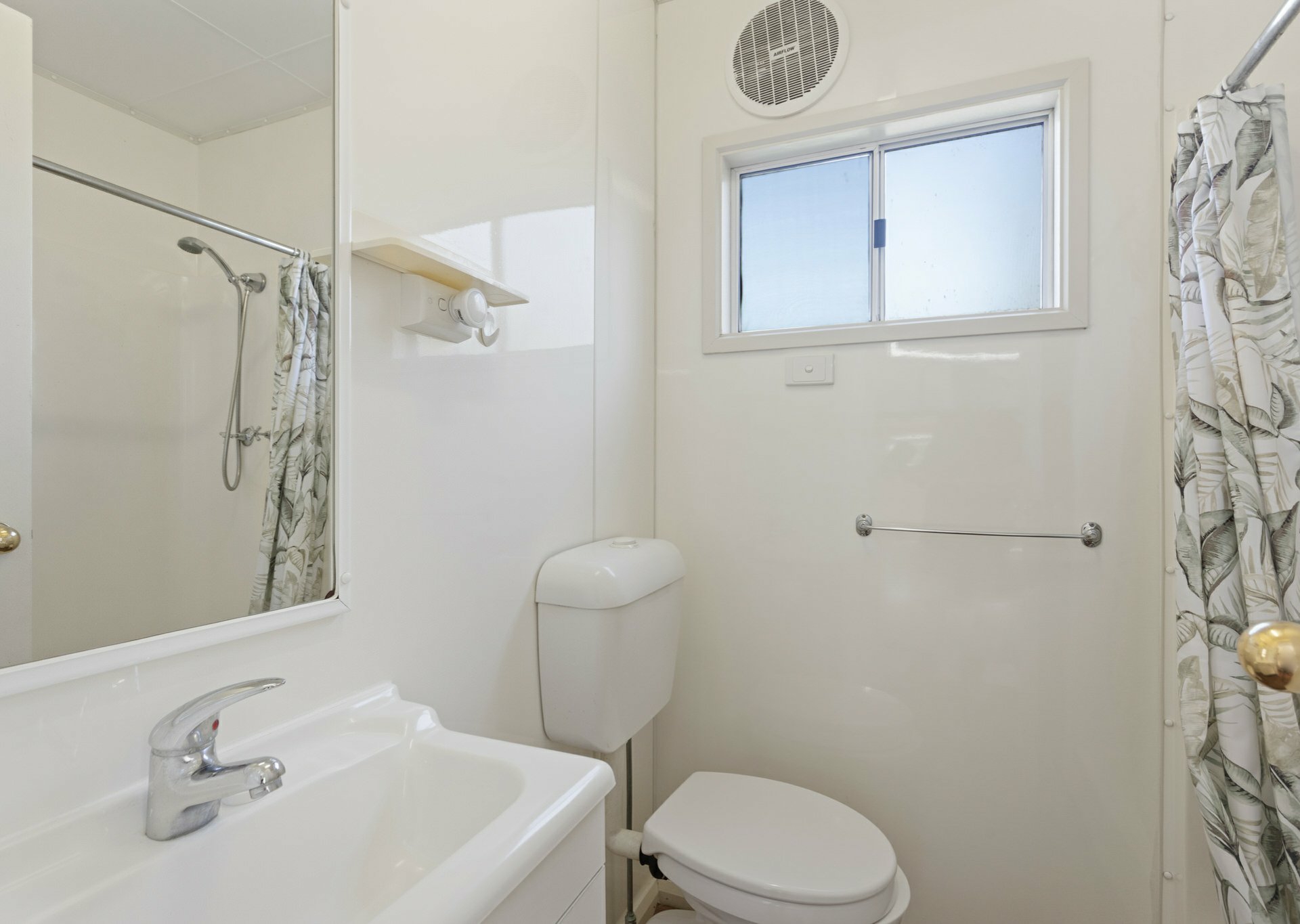 21 Waterman Street — photo 13 of 21