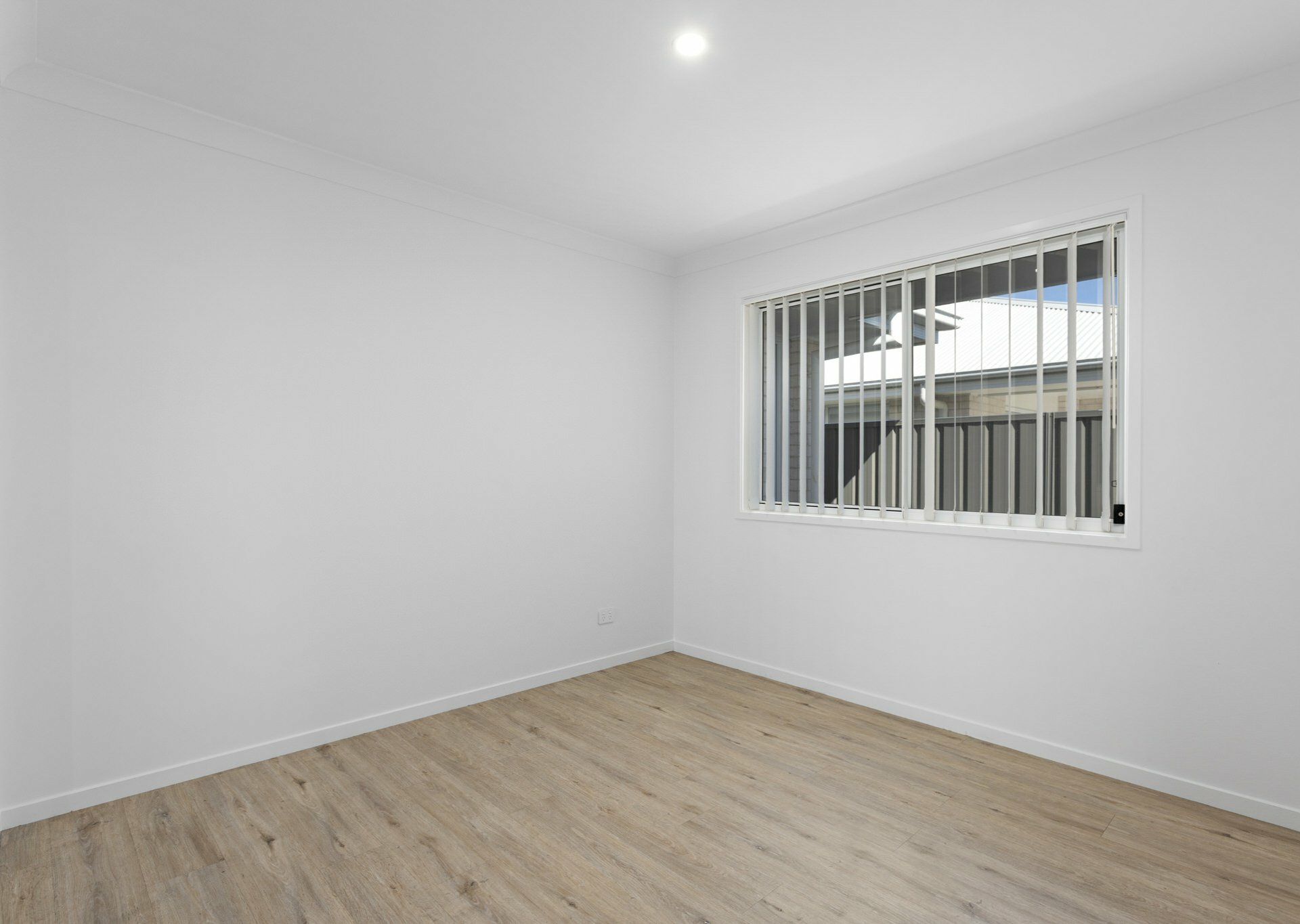 5 Surf Close — photo 11 of 23