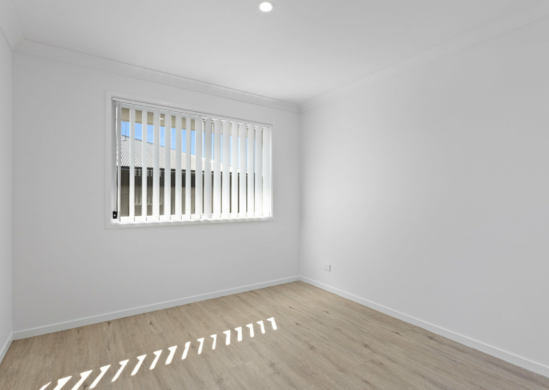 5 Surf Close — photo 13 of 23