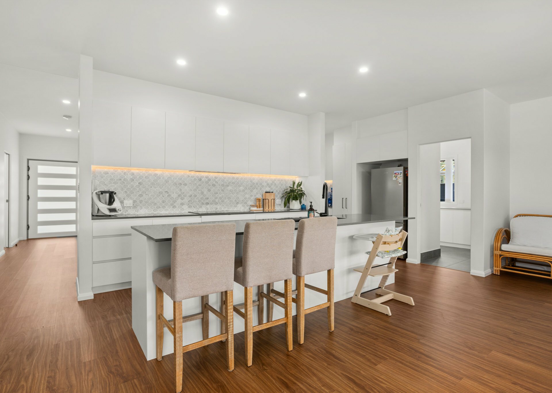 22 Viewmont Way — photo 3 of 25