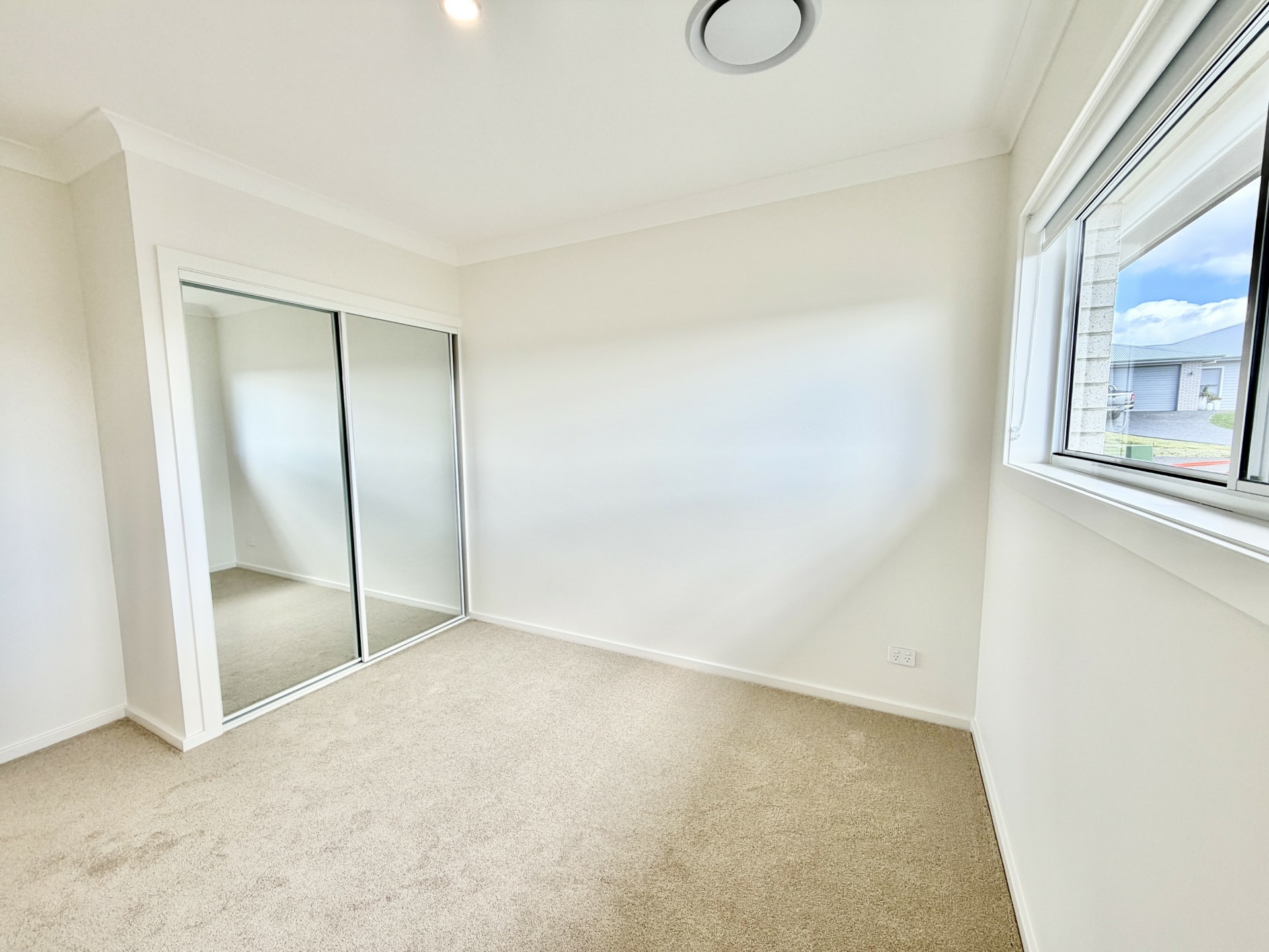 17 Viewmont Way — photo 8 of 11