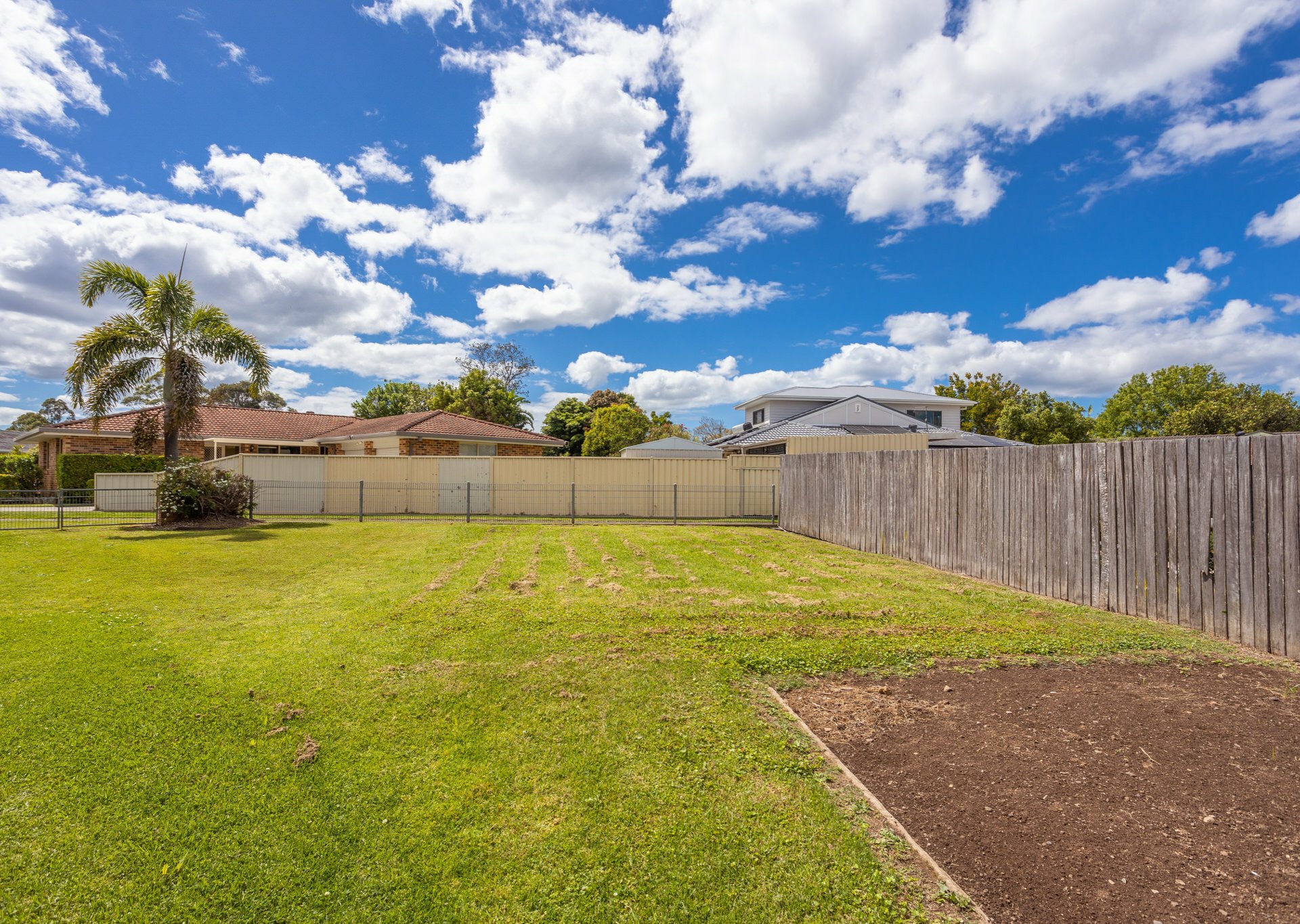 18 Anita Close — photo 16 of 19