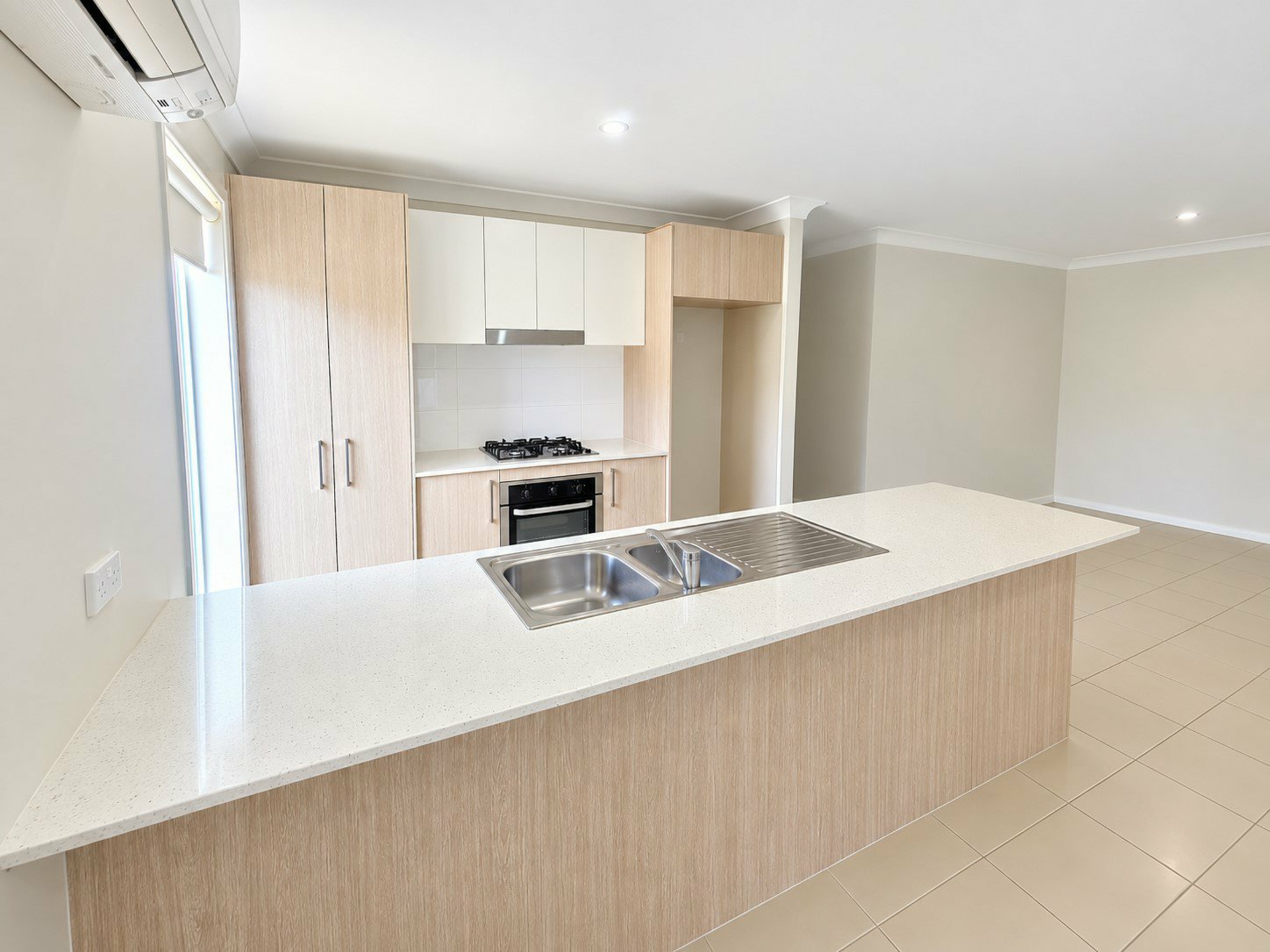 10 Trevally Avenue — photo 4 of 14