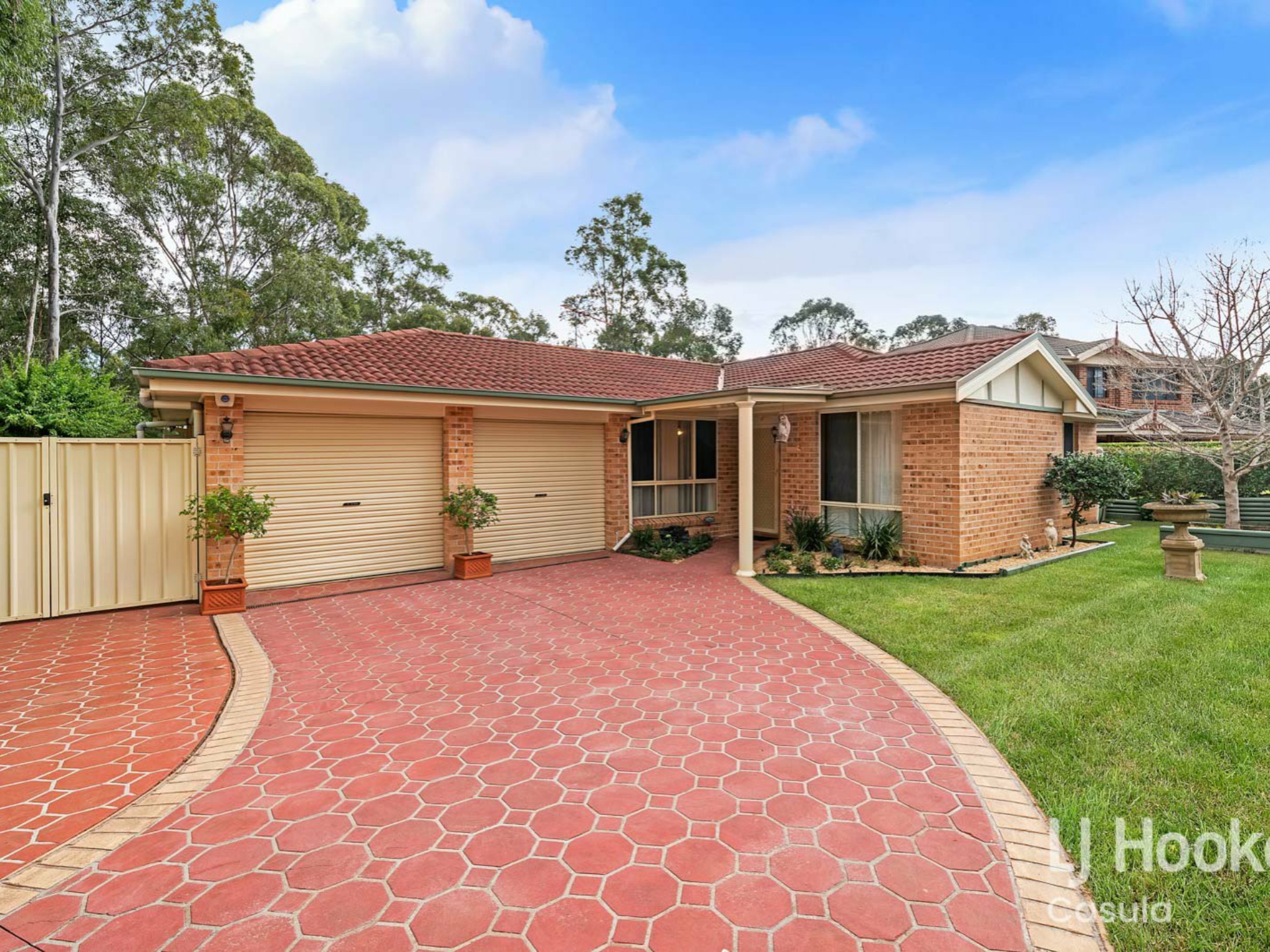 17 Whiteley Close, Casula