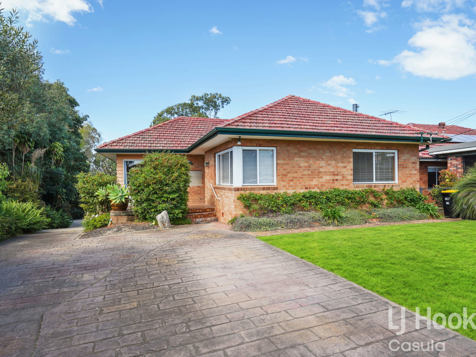 12 Dunmore Crescent, Casula