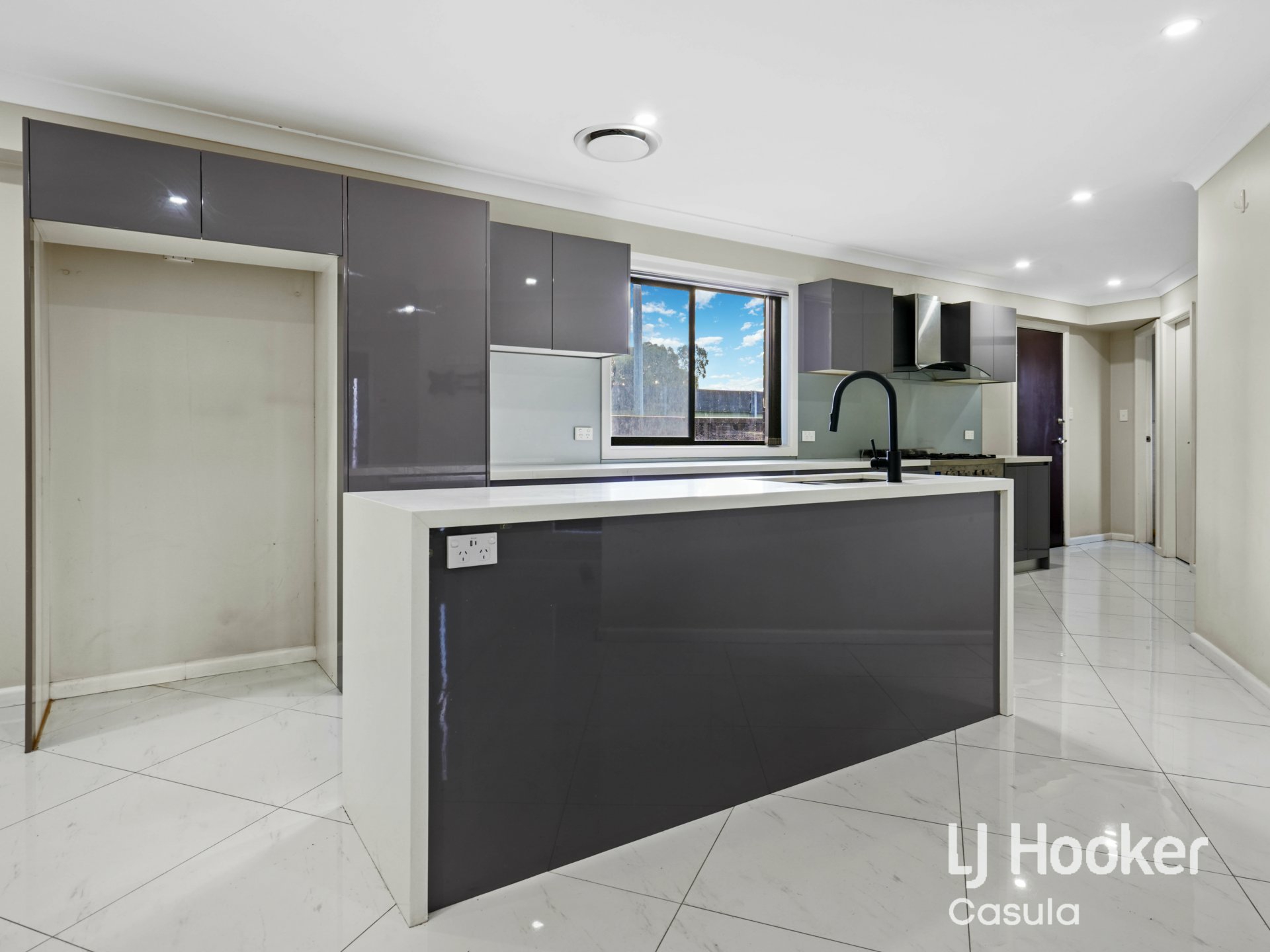39 Verbena Avenue, CASULA