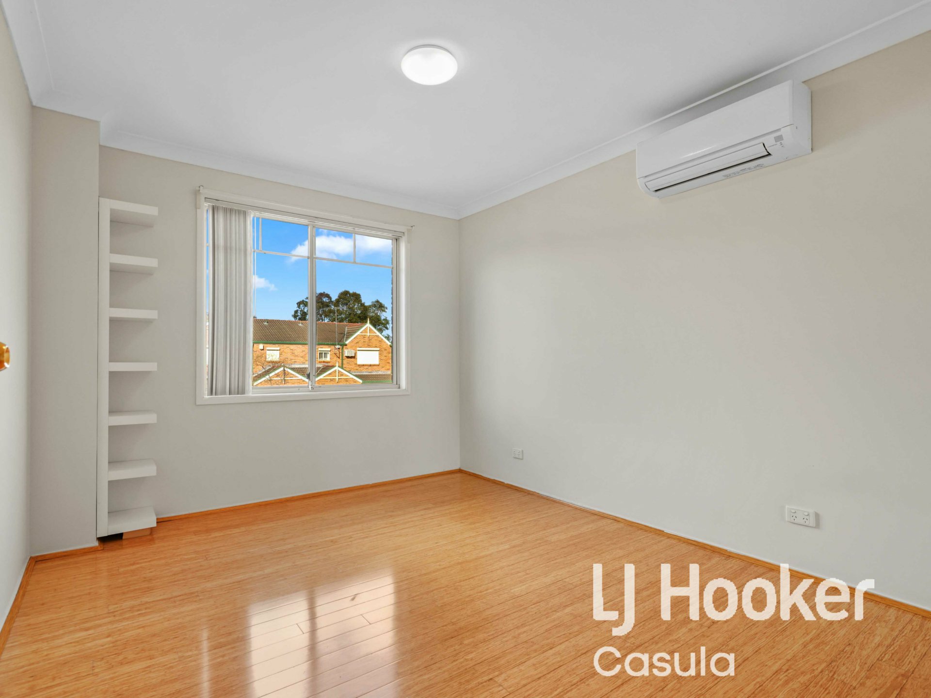 5B Corvus Road, HINCHINBROOK
