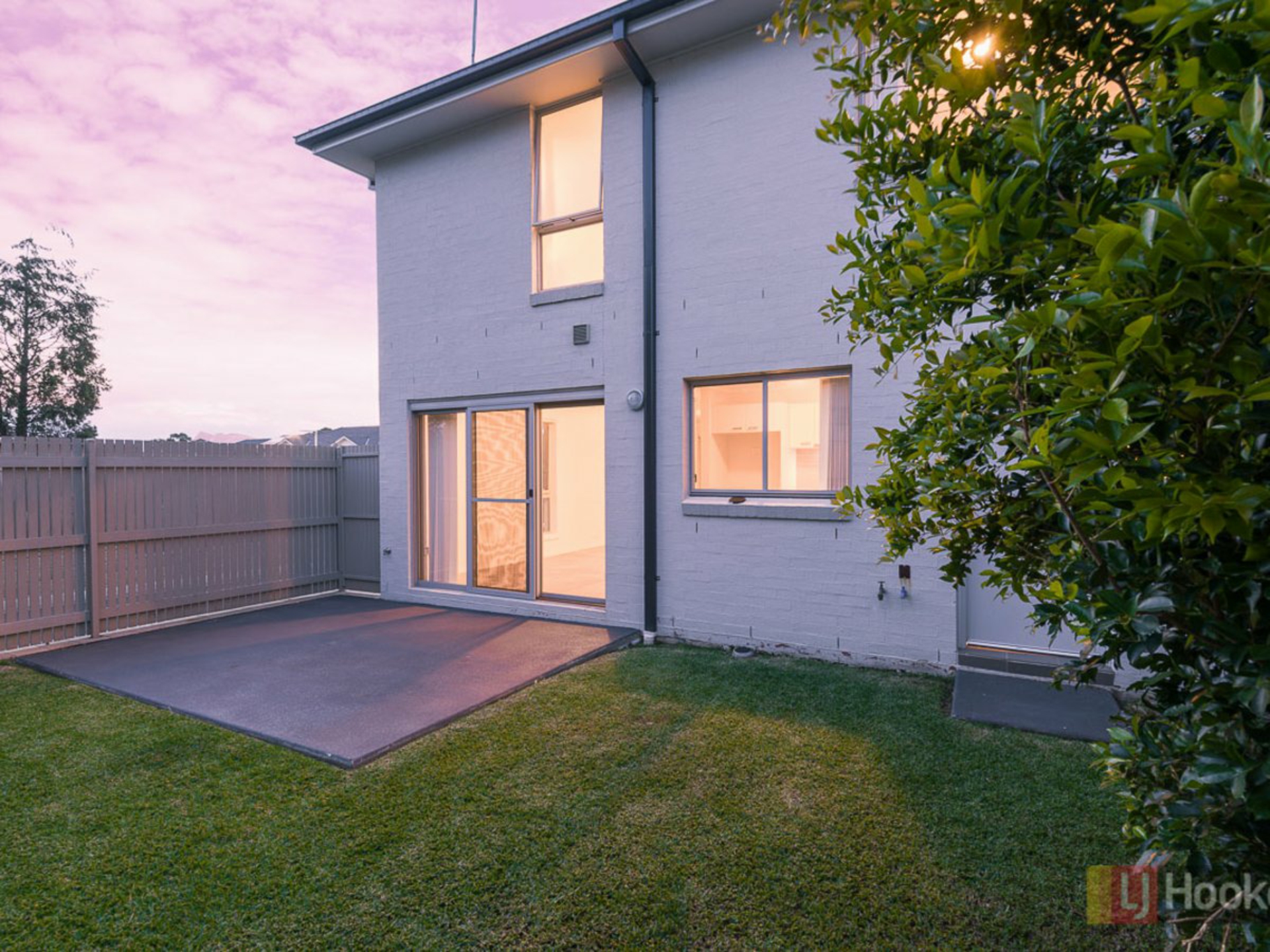32 Sovereign Circuit, GLENFIELD