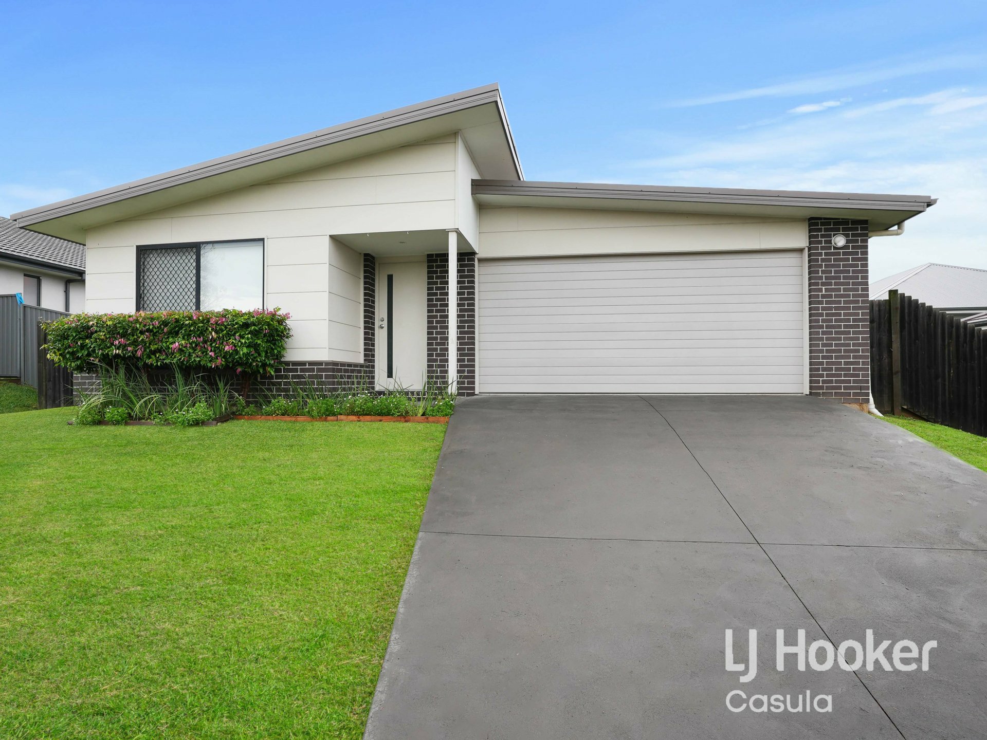 6 Ascot Drive Currans Hill NSW Property Details LJ Hooker