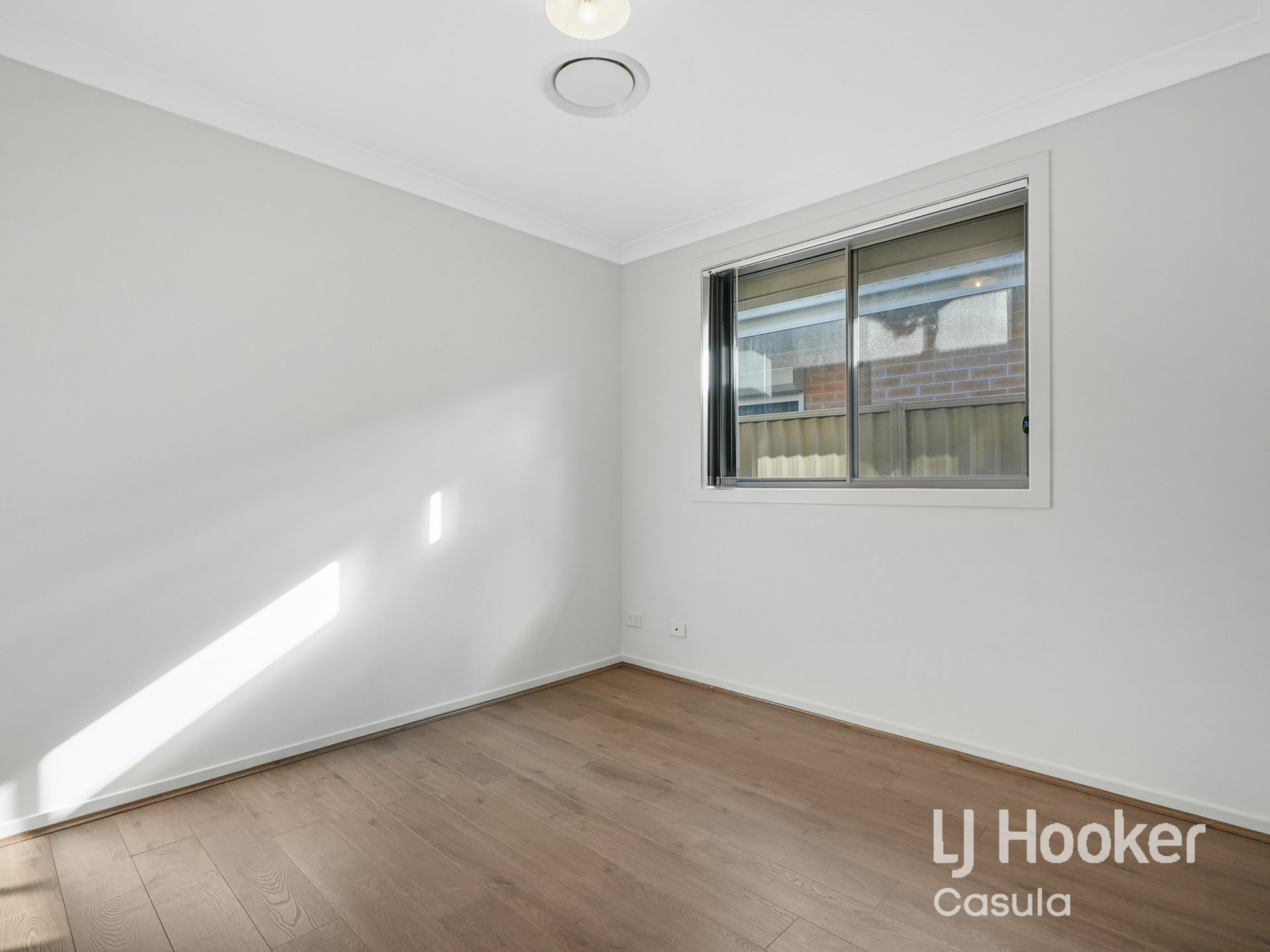 27 Leeton Road, HINCHINBROOK