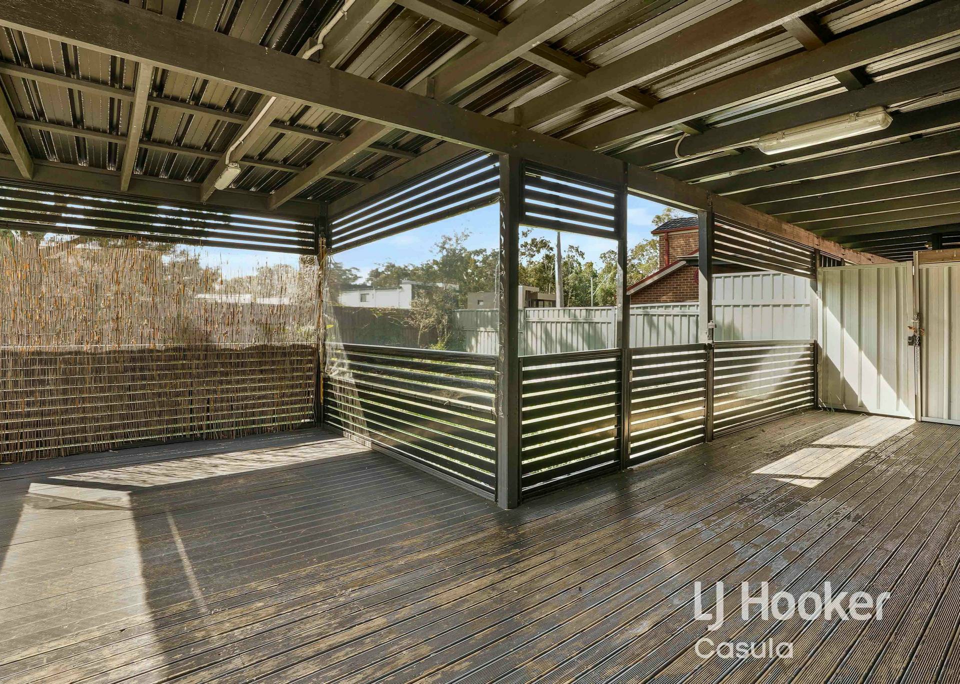 96 Cockatiel Circuit, GREEN VALLEY