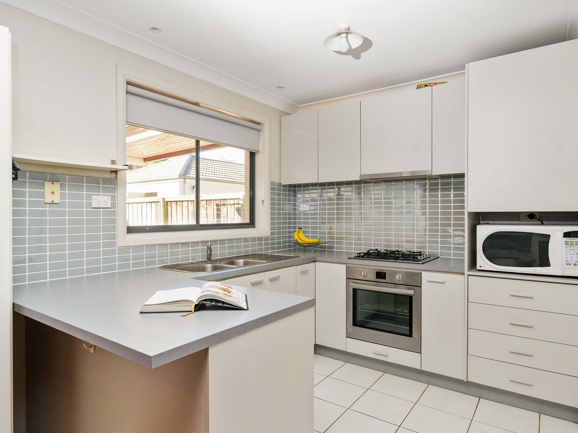 16 Glatton Road, GLENFIELD