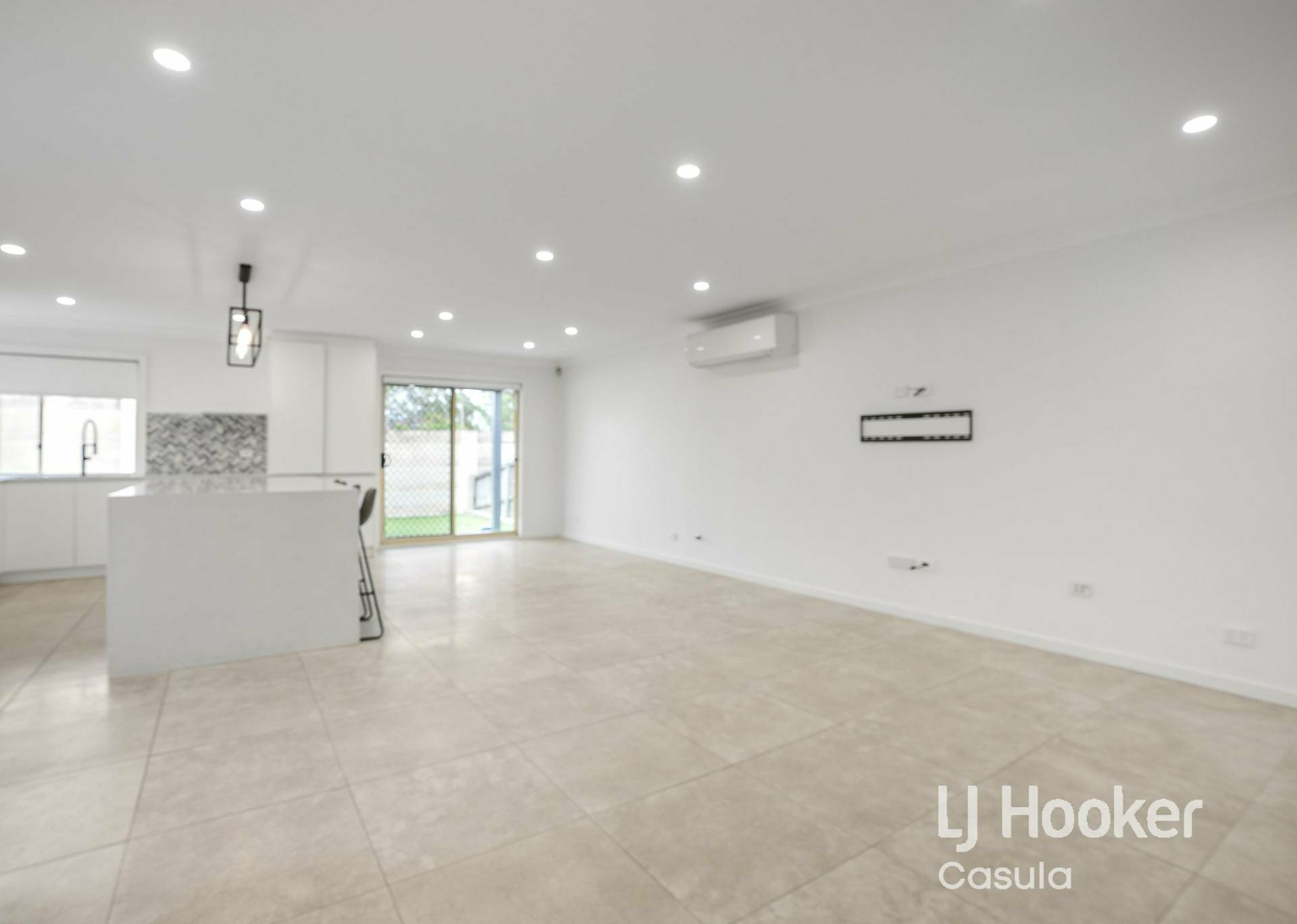 19 Magnolia Close, CASULA