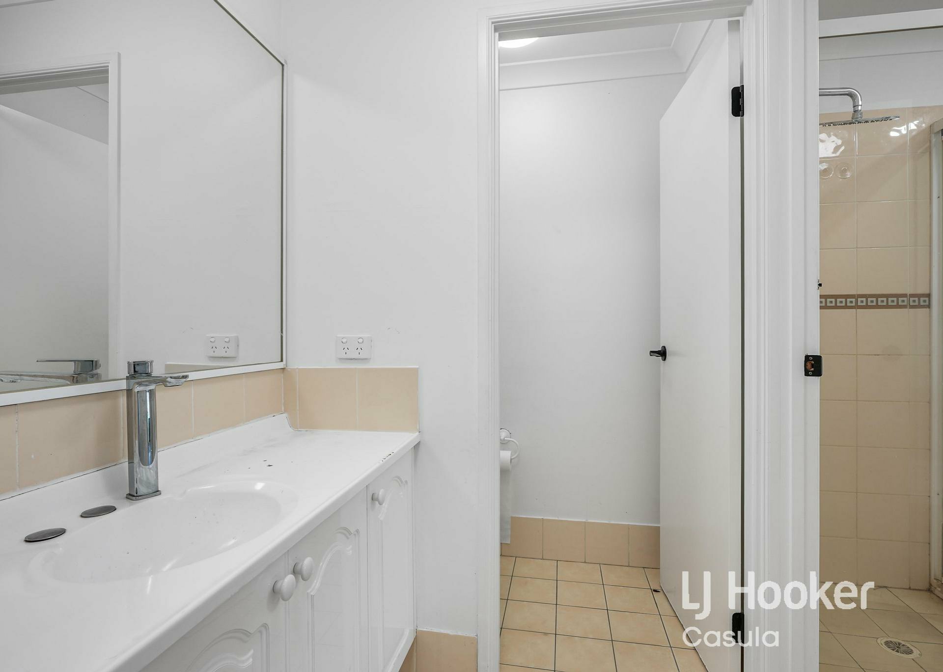 19 Magnolia Close, CASULA
