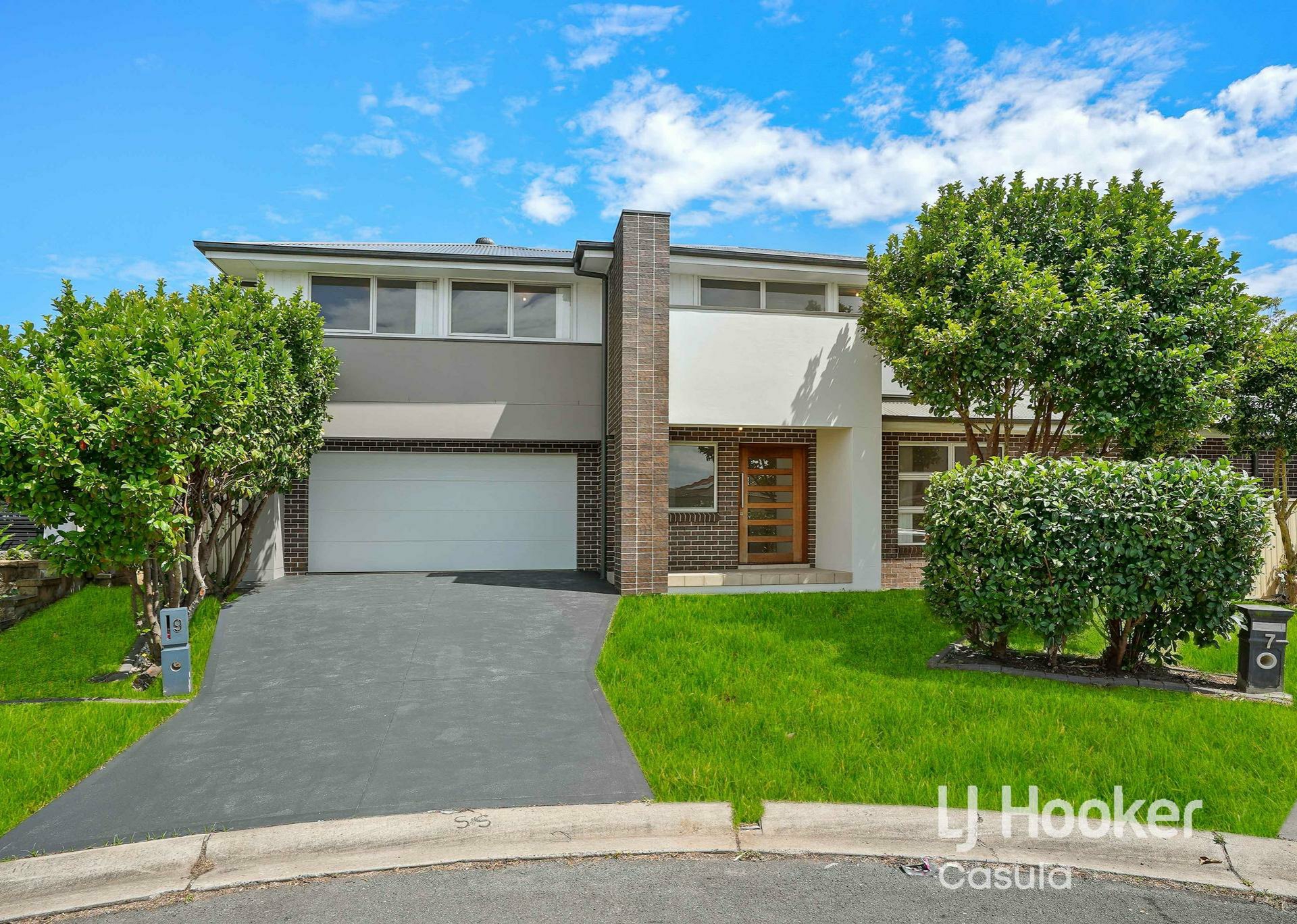 9 Wright Place, Casula