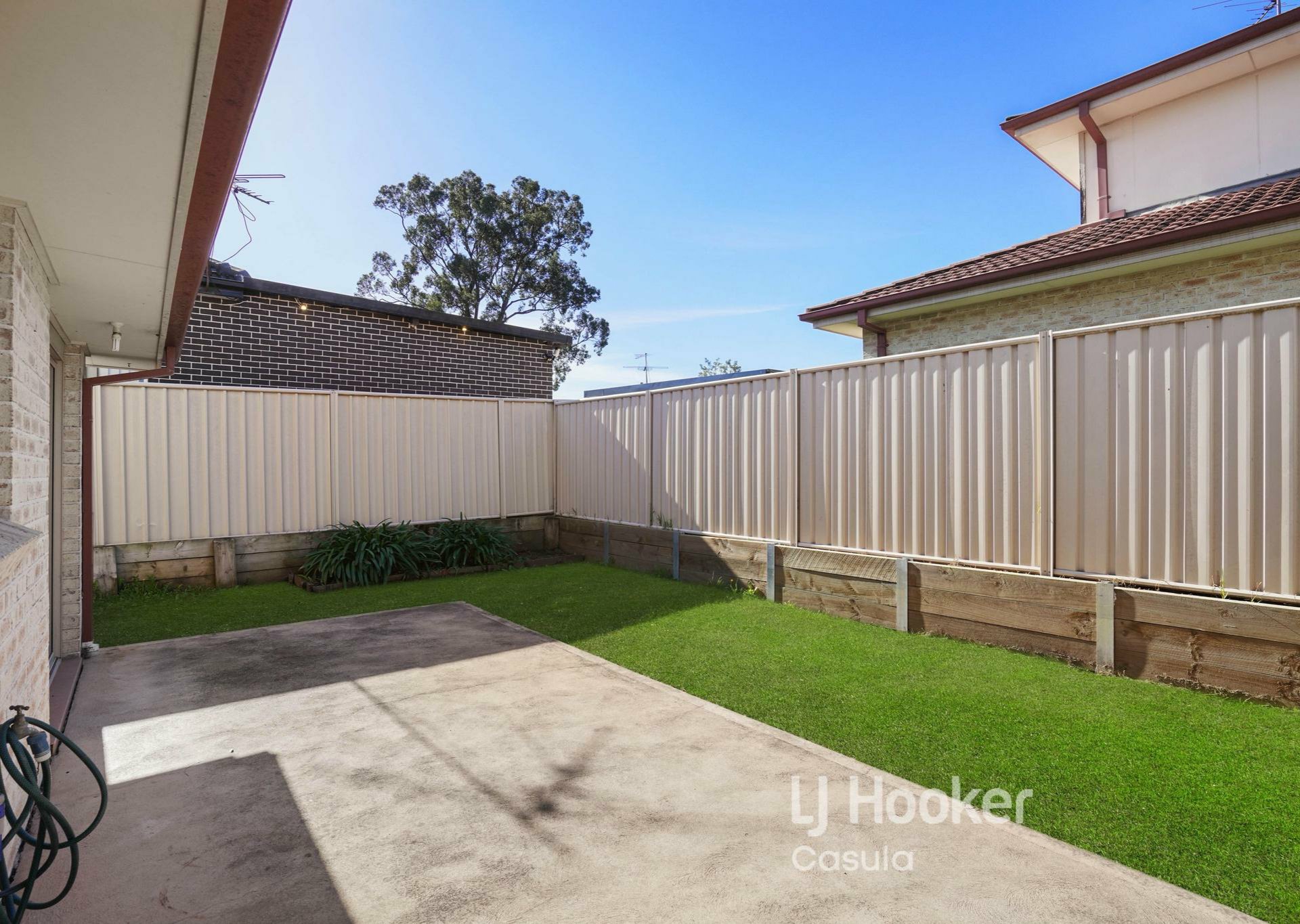 1/16-18 Carnation Avenue, CASULA