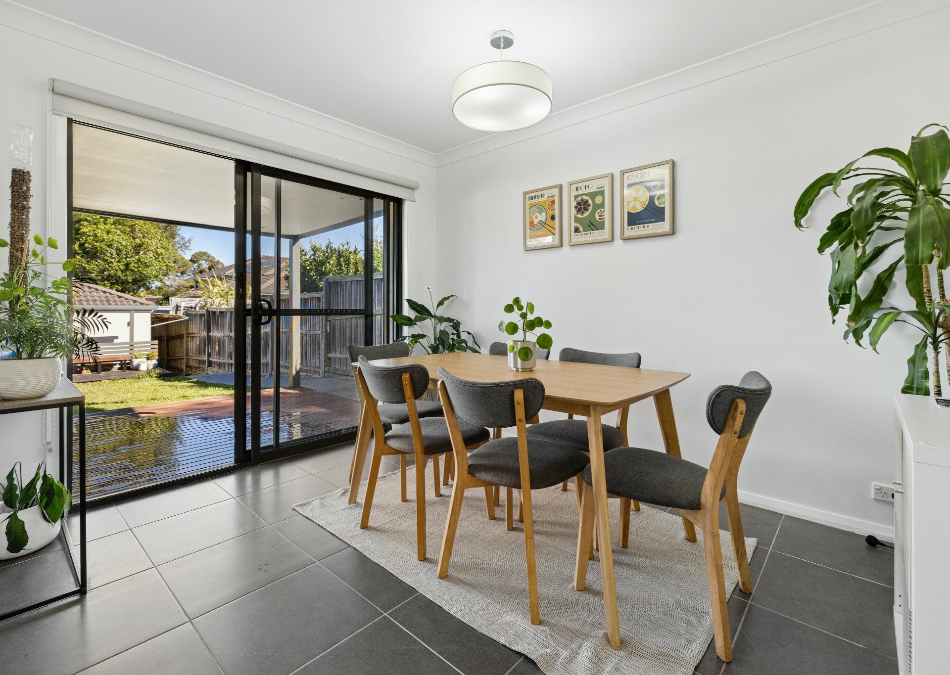 15 Hadlow Avenue — photo 4 of 12