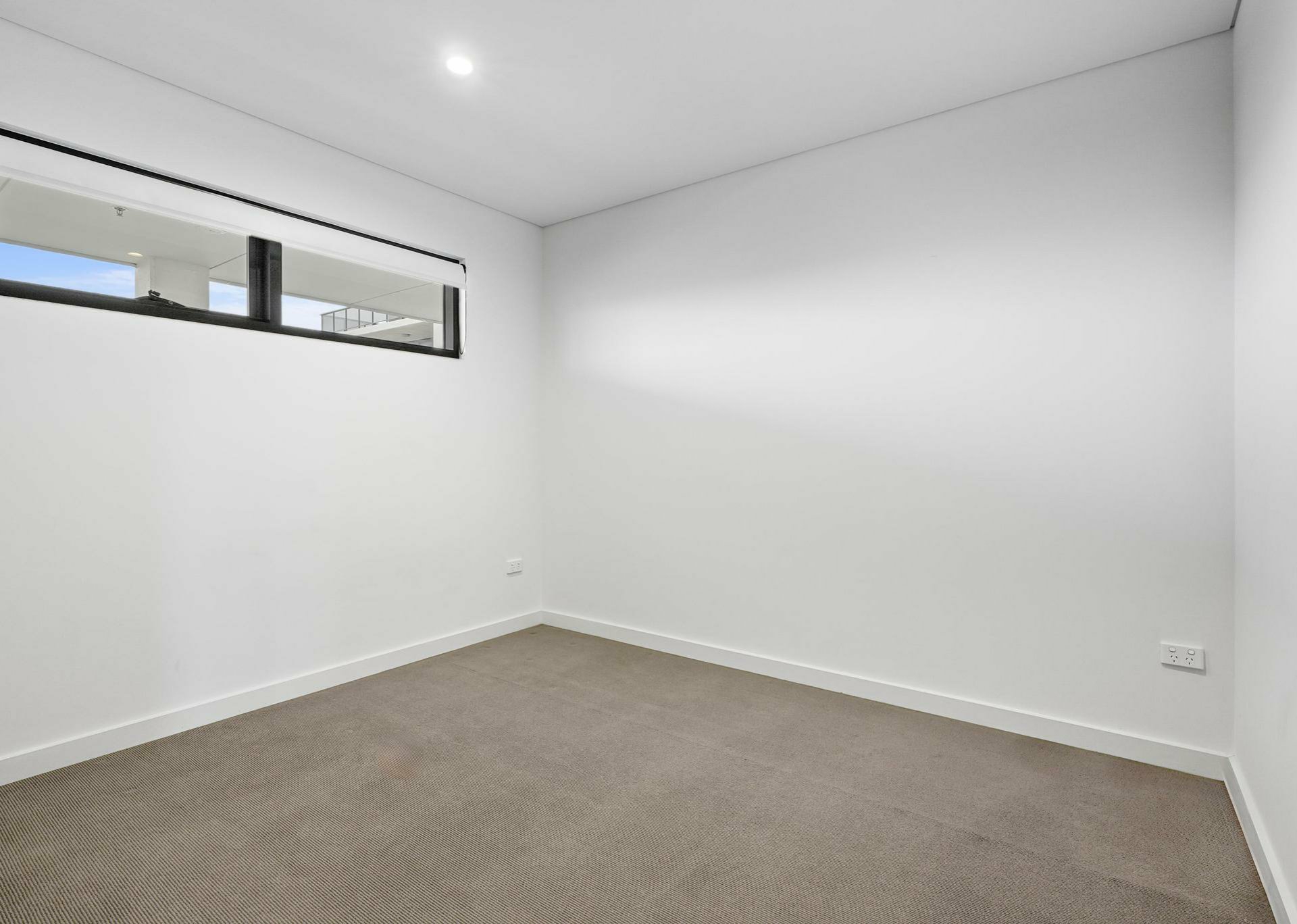 102/387 Macquarie Street — photo 5 of 12