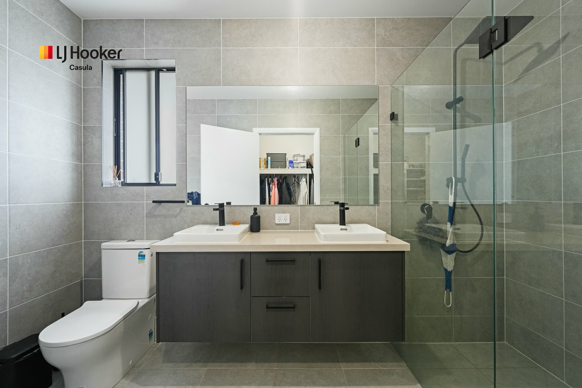 66 Hawkesbury Street — photo 9 of 12