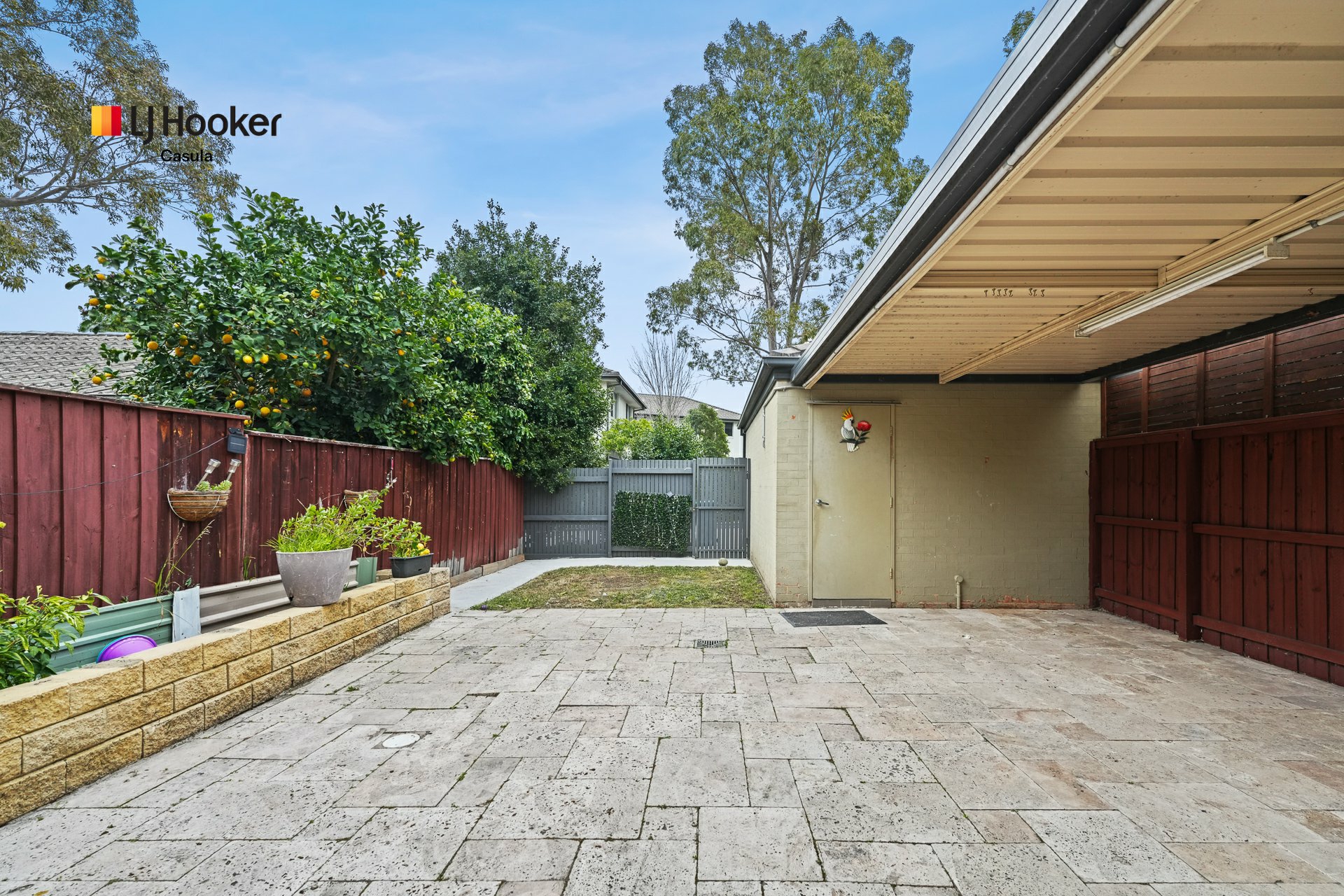18 Bellona Terrace — photo 10 of 10