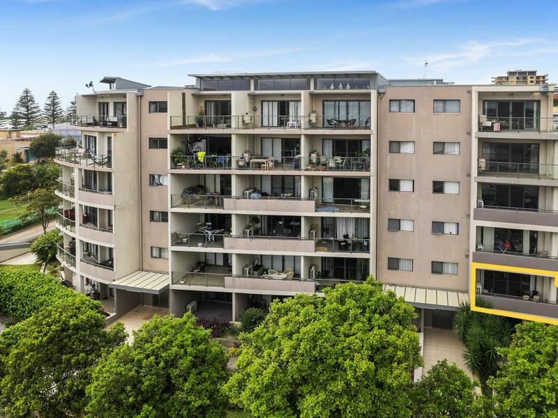 8/18-24 Torrens Avenue — photo 9 of 9