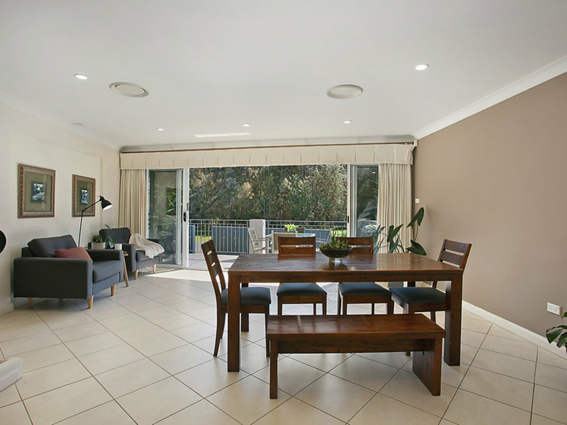 15 Tuggerah Parade, THE ENTRANCE