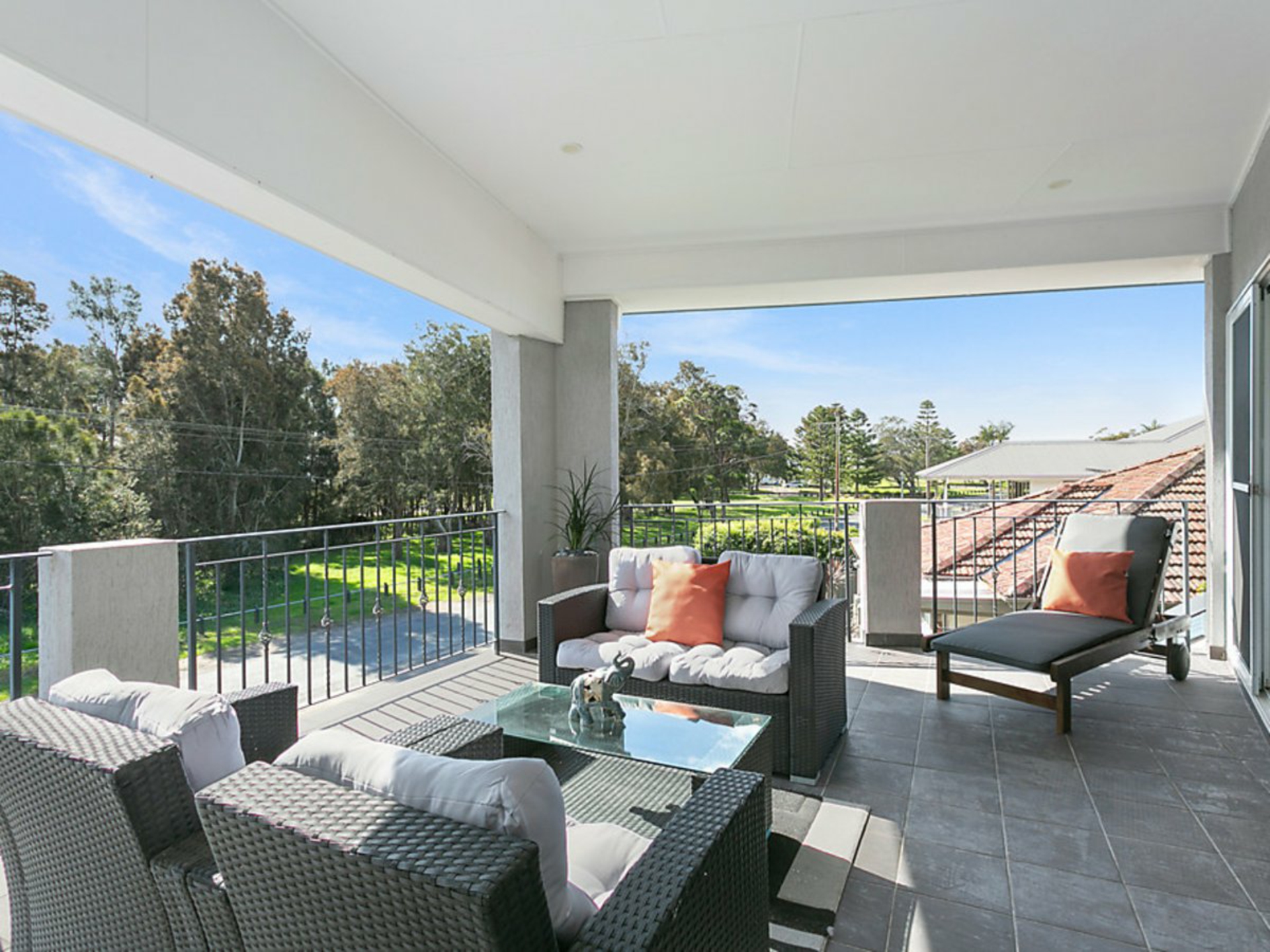15 Tuggerah Parade, THE ENTRANCE