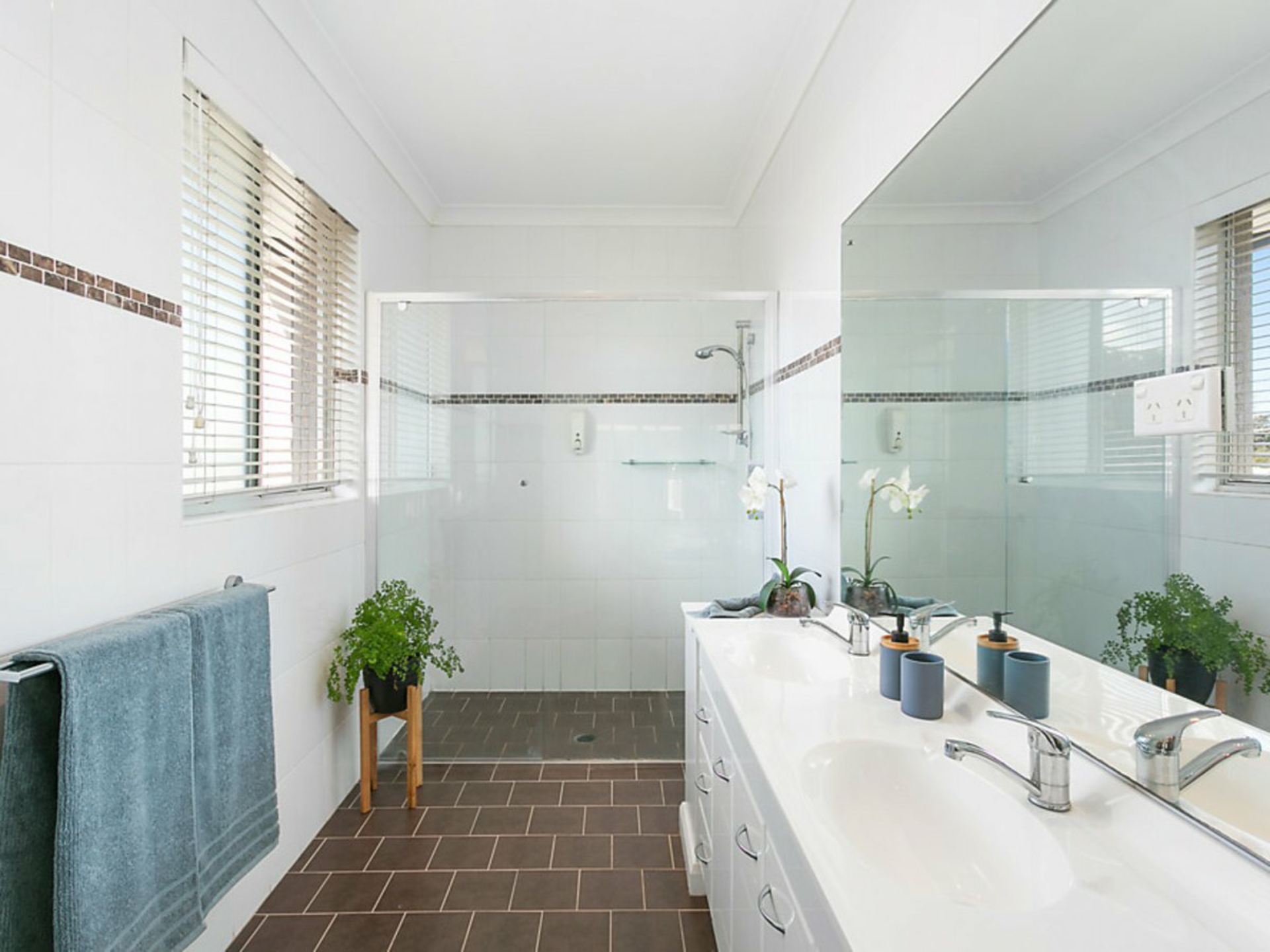 15 Tuggerah Parade, THE ENTRANCE