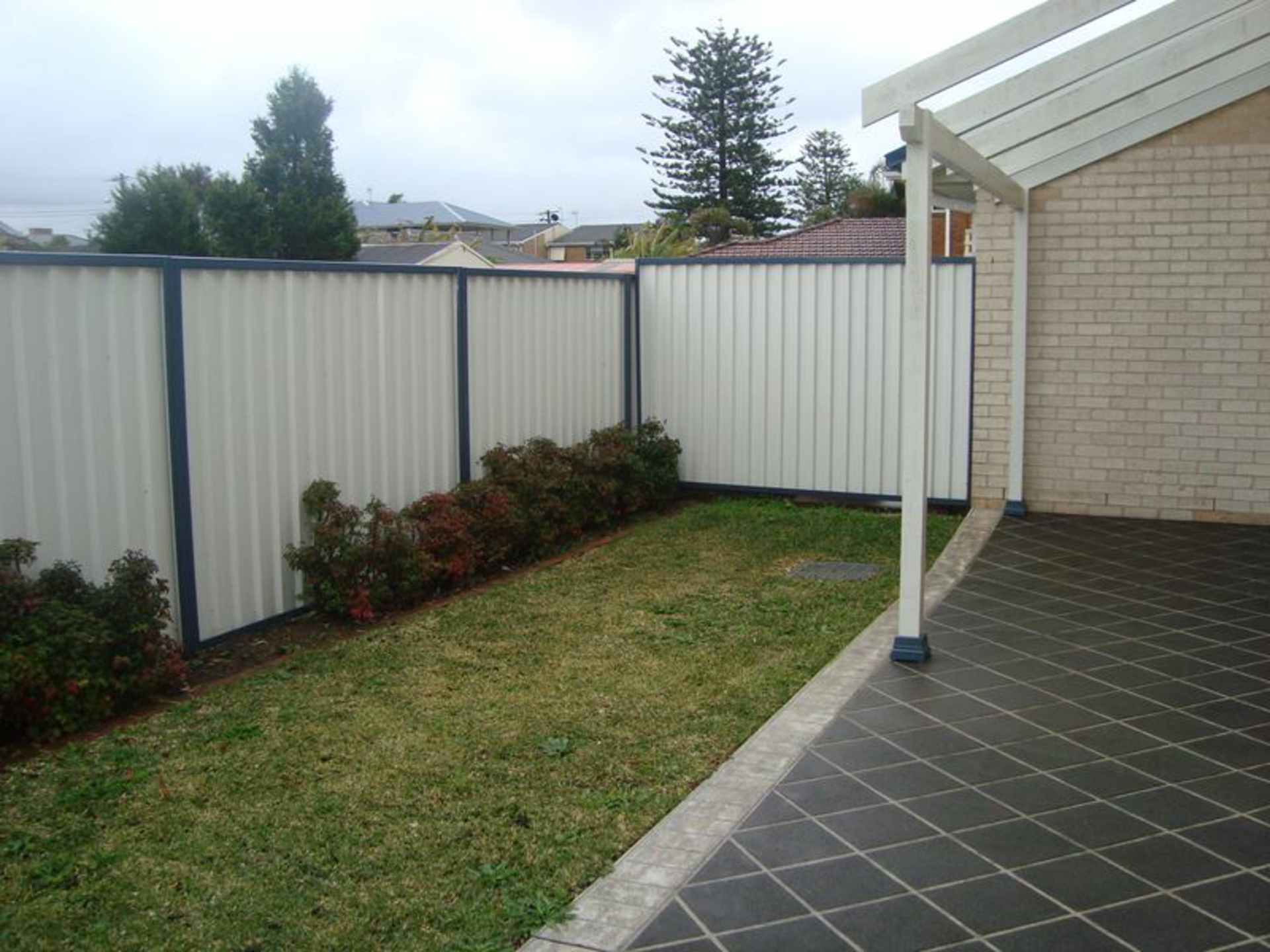 2/139 Ocean Parade, BLUE BAY