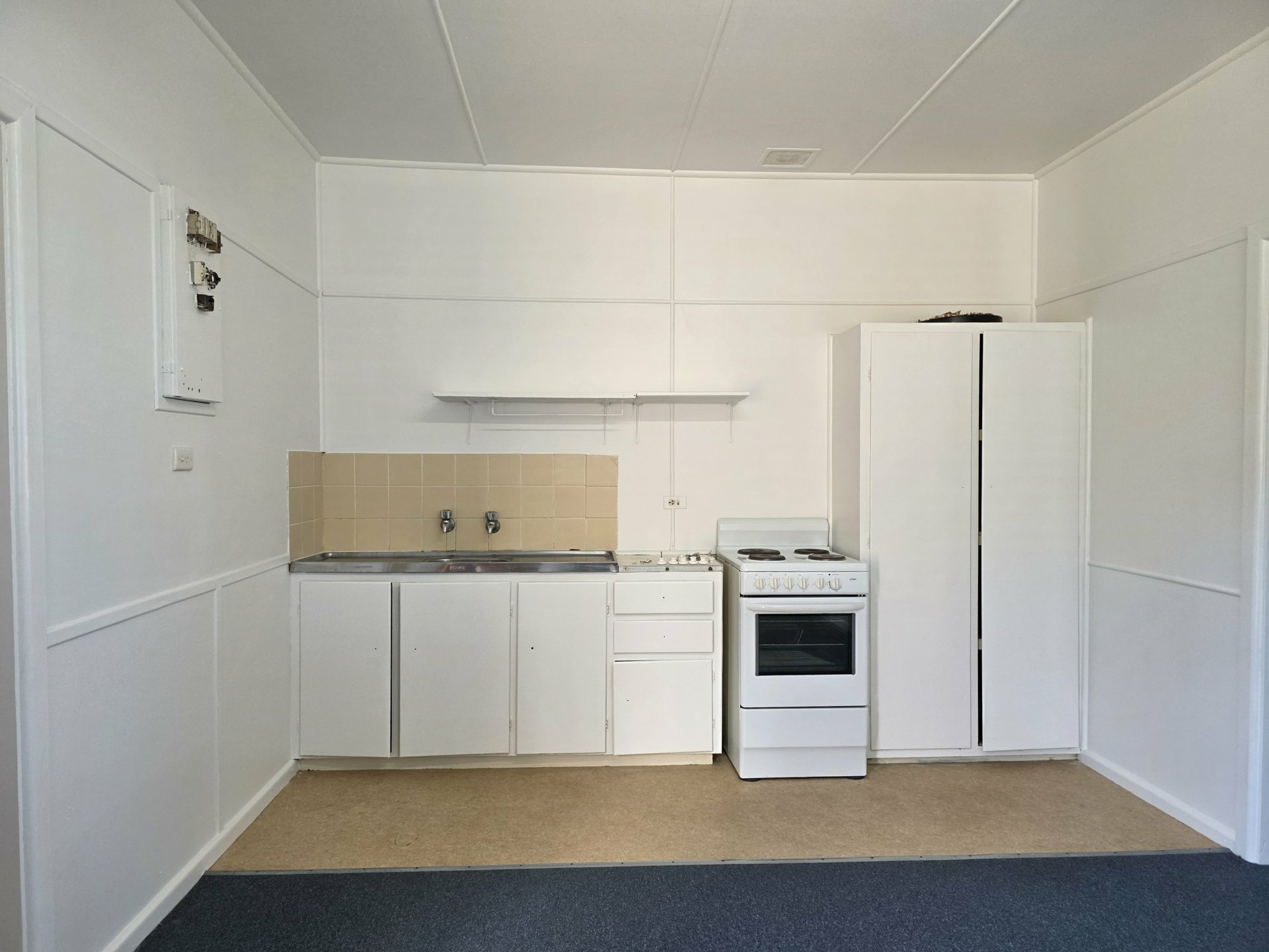 3/54 Dening Street — photo 2 of 8