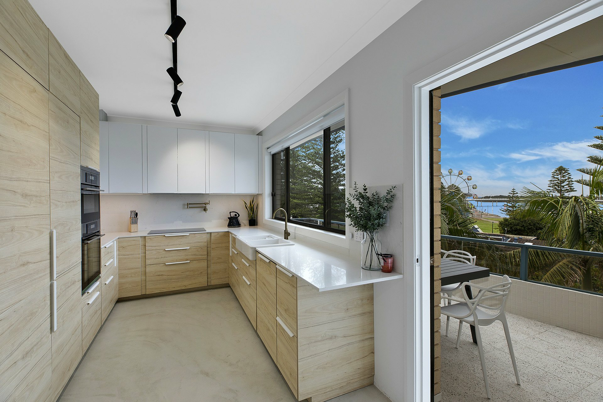 9/5 Marine Parade — photo 5 of 20