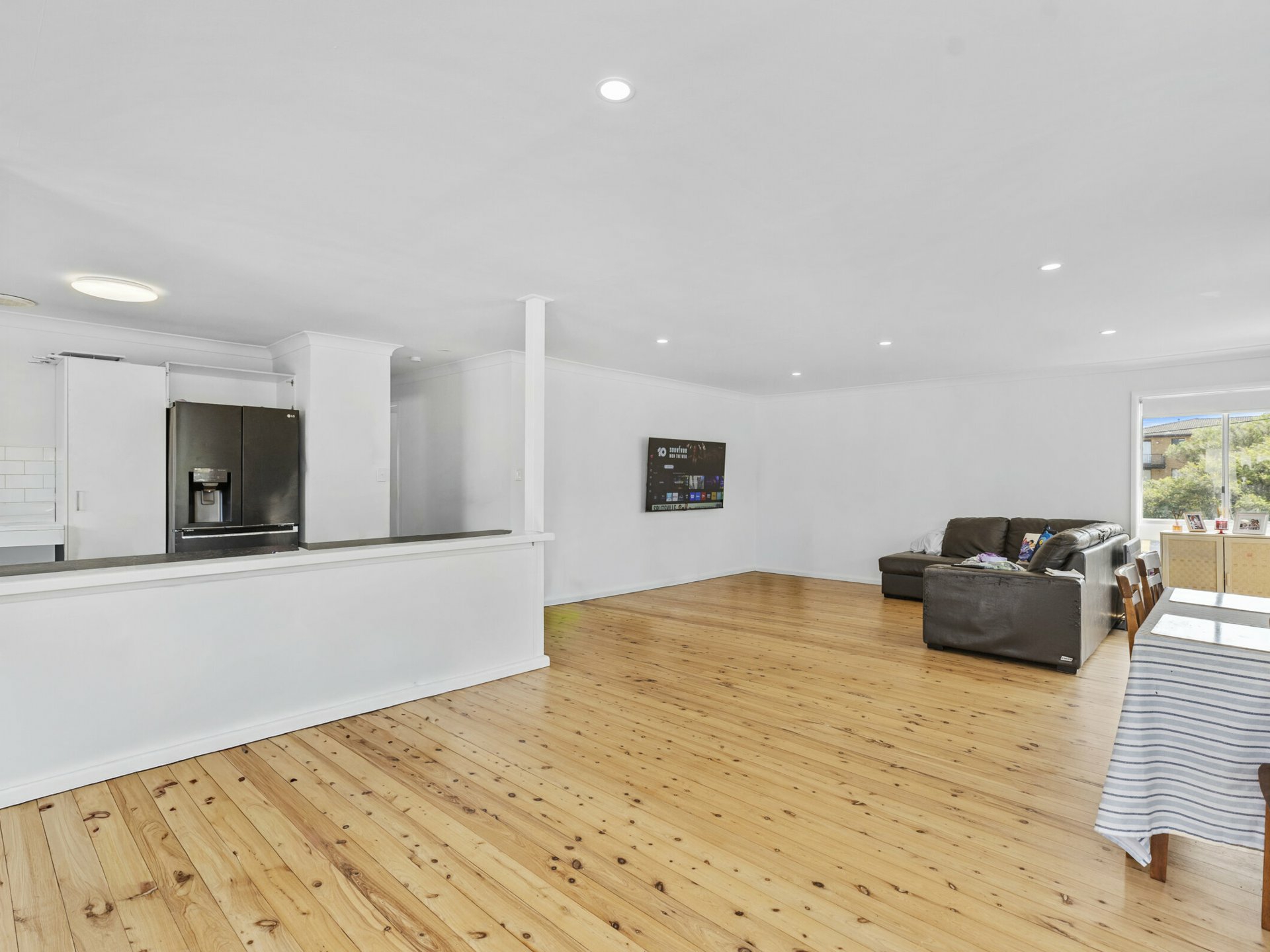 132 Hutton Road — photo 3 of 14