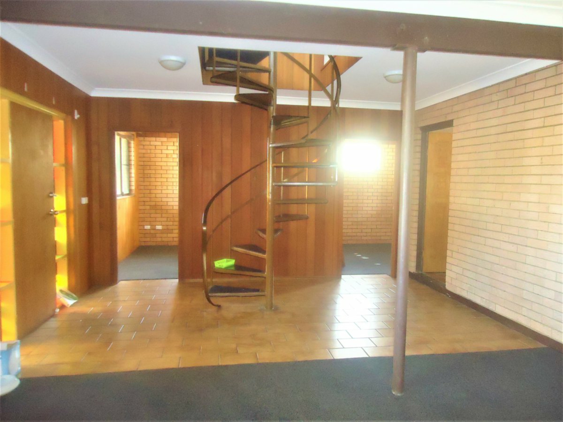 28 Phillip Street — photo 4 of 7