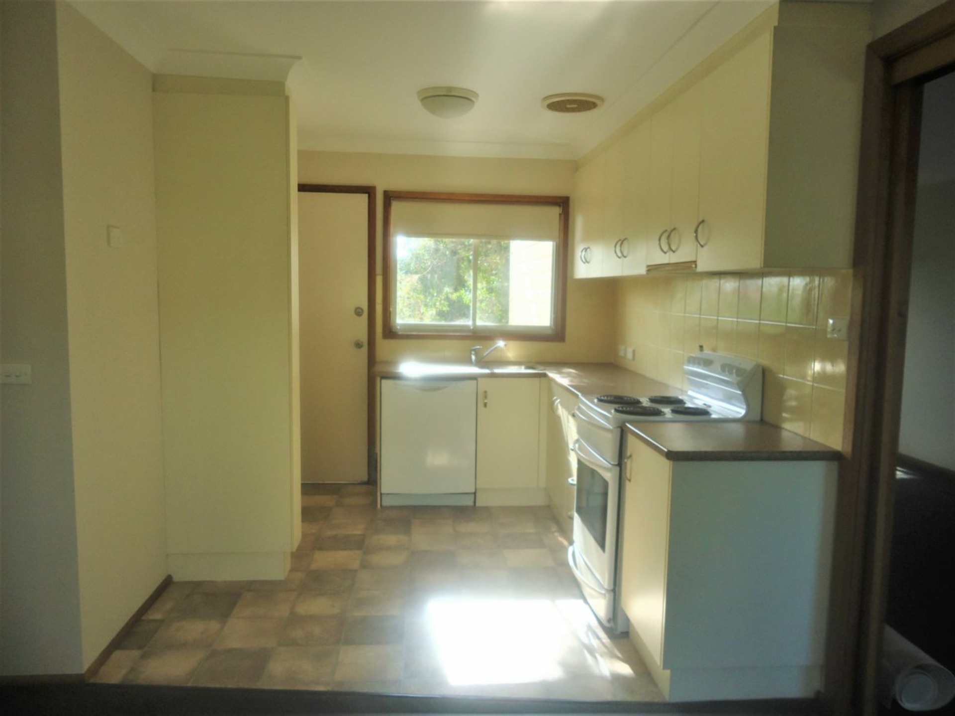 28 Phillip Street — photo 5 of 7