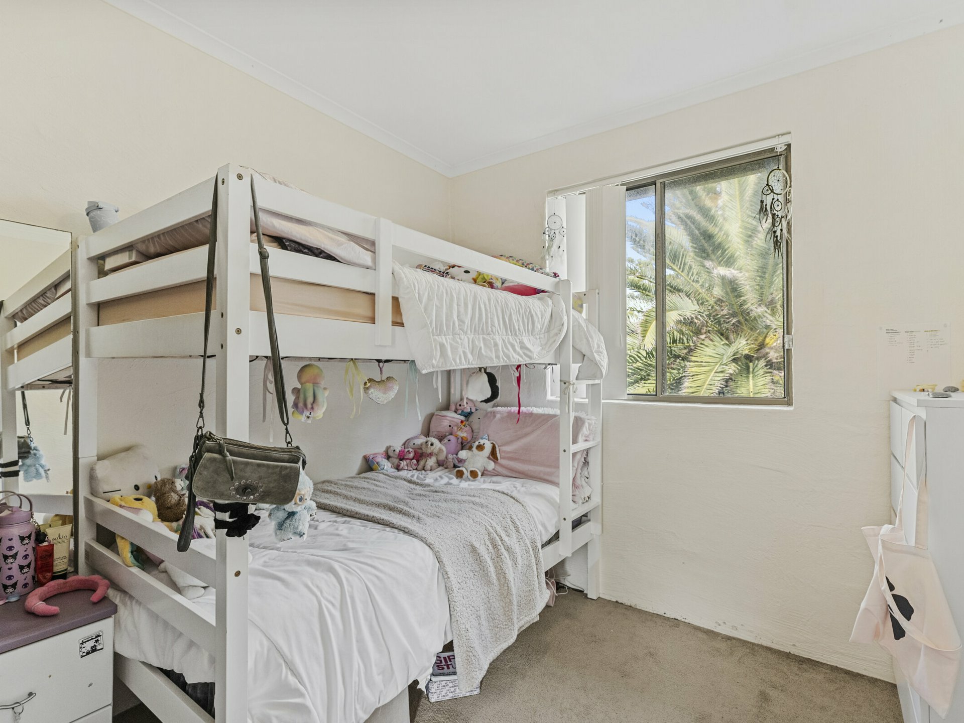 20/79-83 Hutton Road — photo 10 of 14