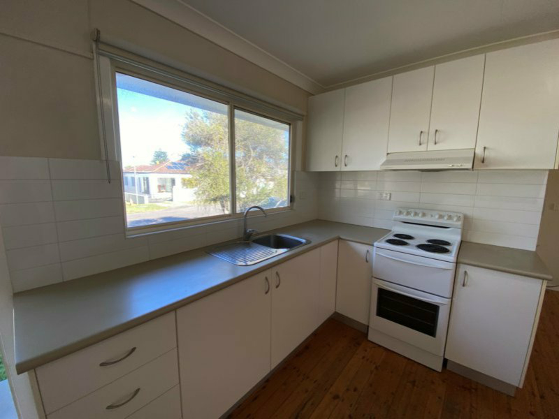 5/47 Currawong Street — photo 2 of 6