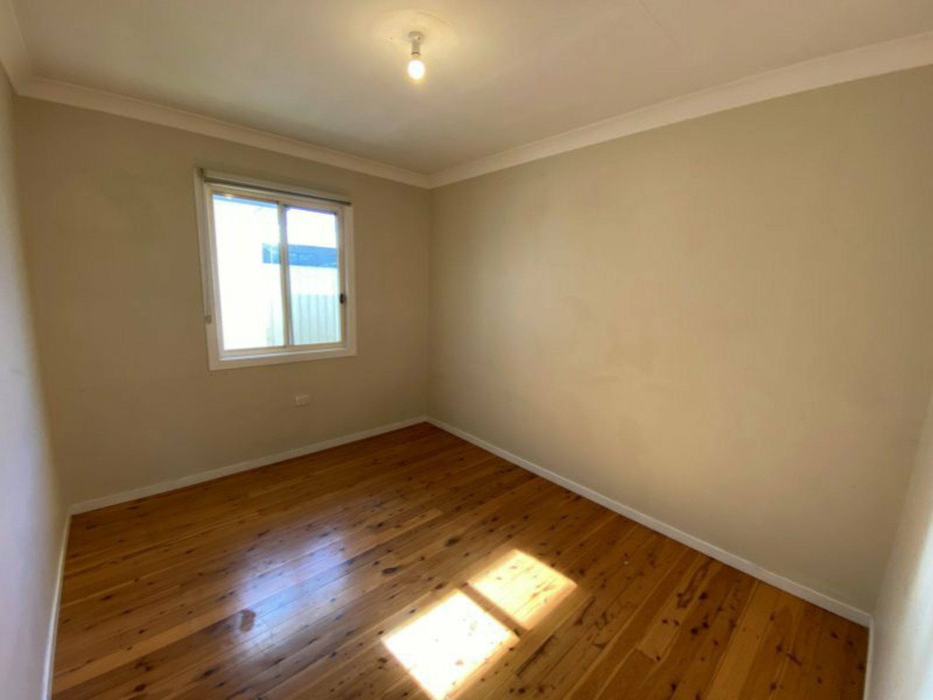 5/47 Currawong Street — photo 3 of 6