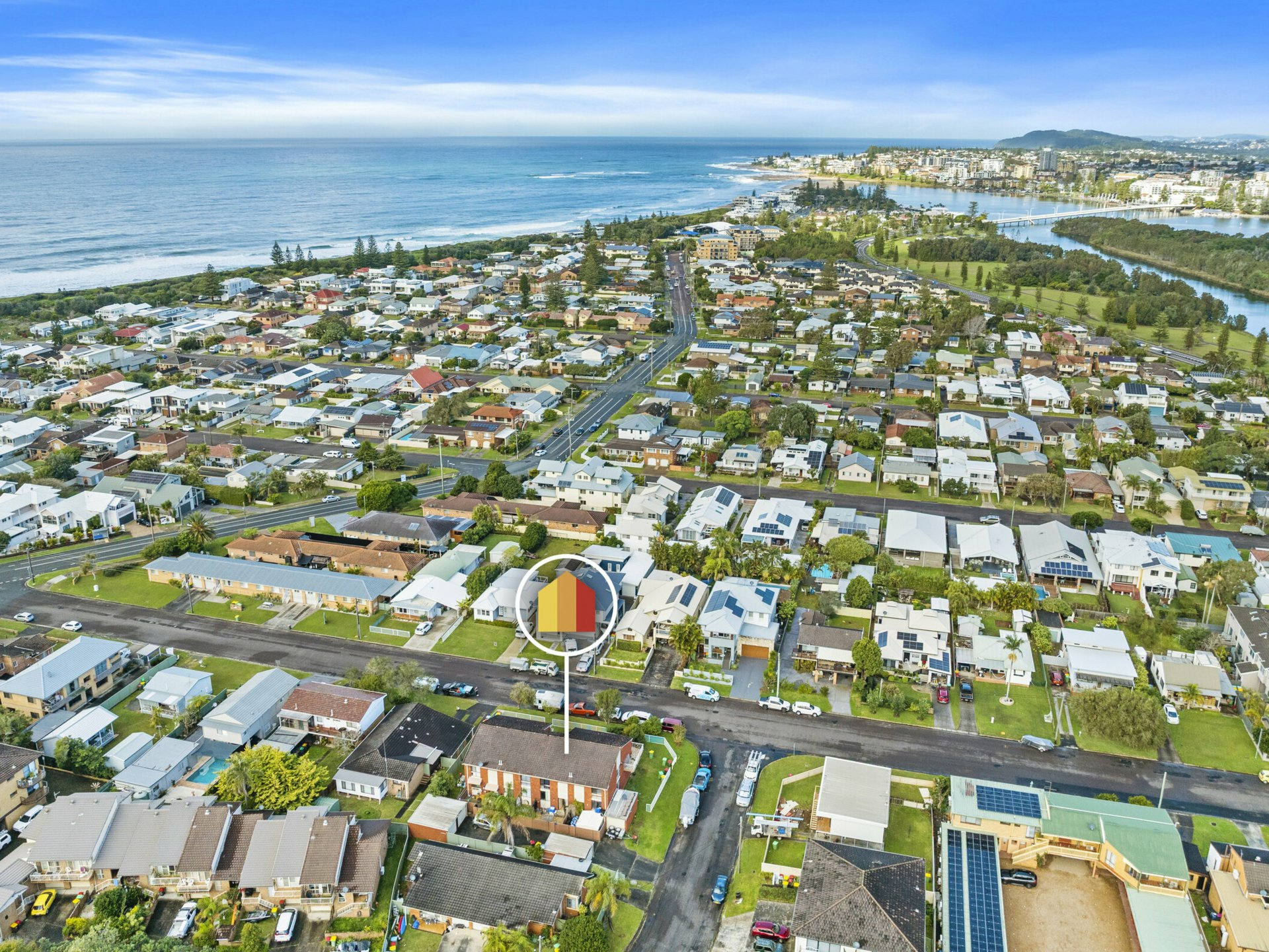 2/12 Coogee Avenue — photo from LJ Hooker The Entrance