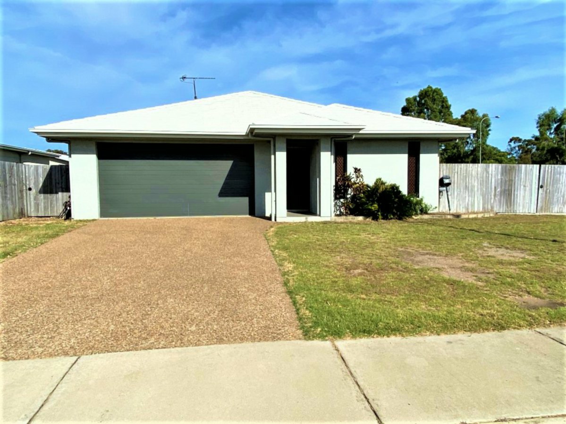 49 Scenic Crescent, Bowen