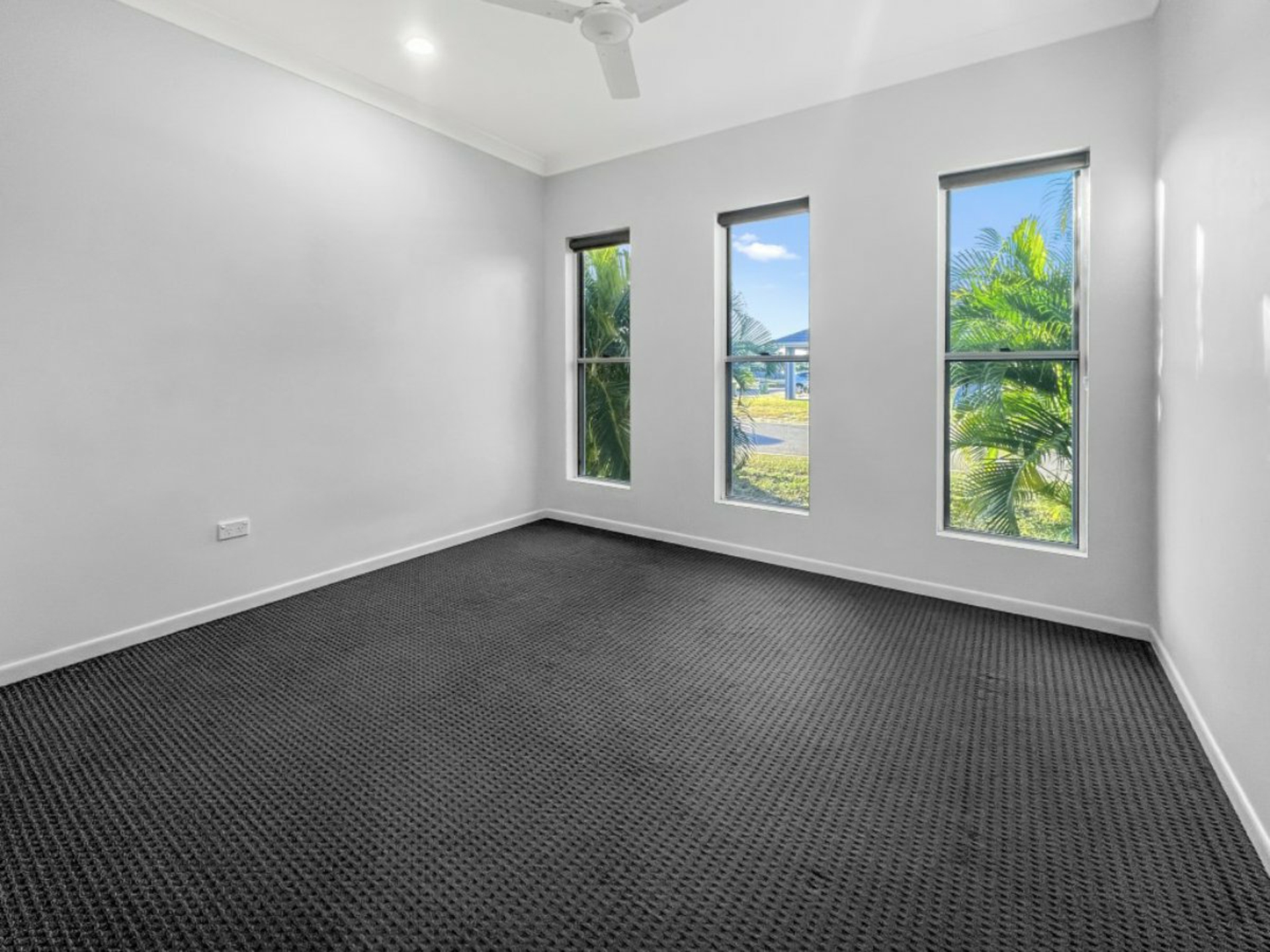38 Seabreeze Crescent, BOWEN