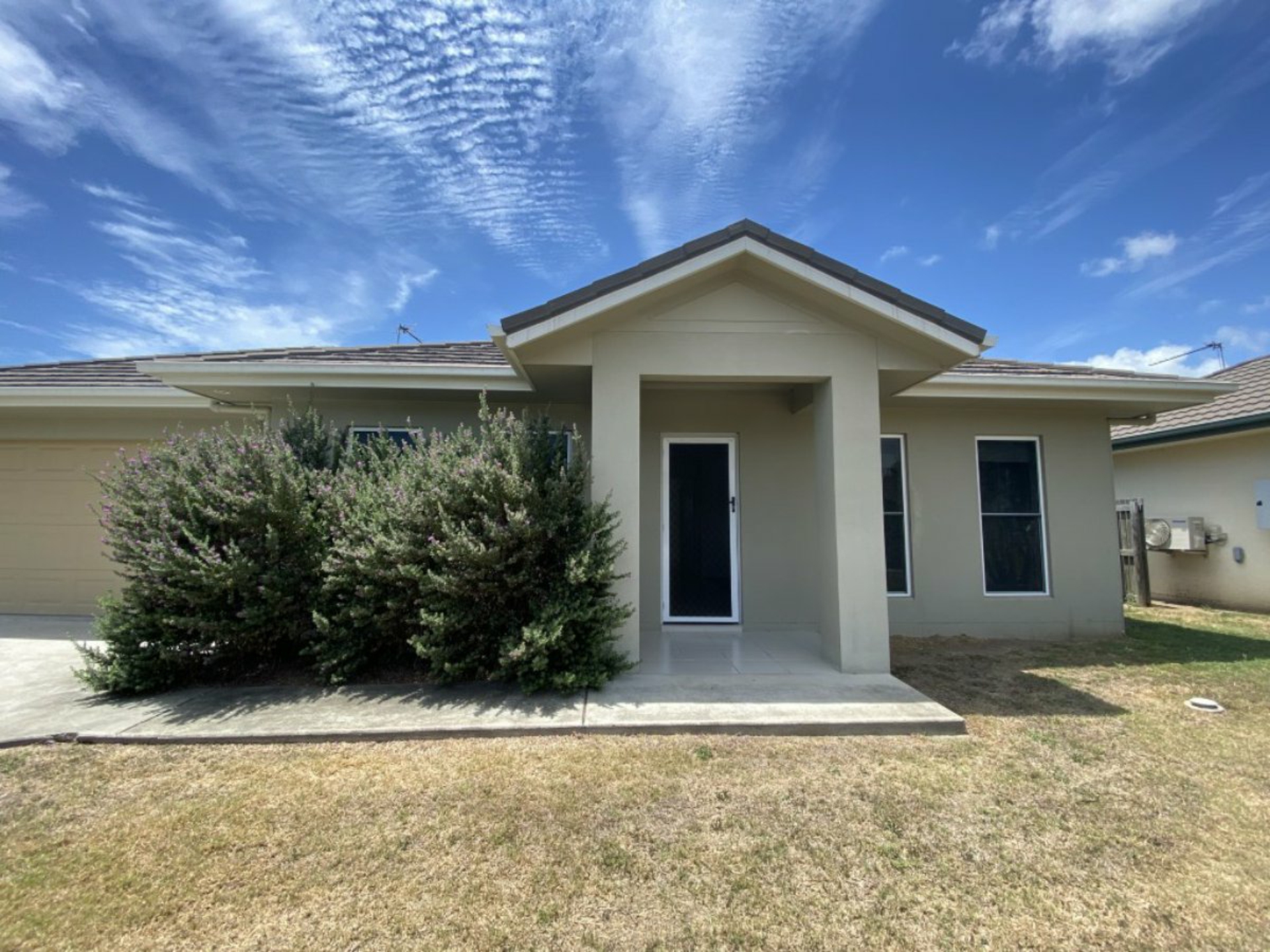32 Seabreeze Crescent, Bowen