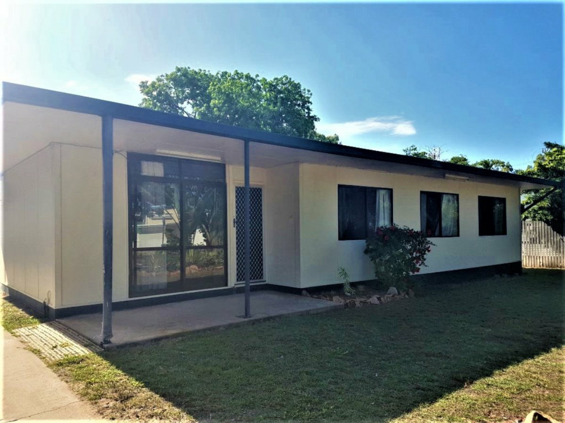 12 Prentice Street, Bowen