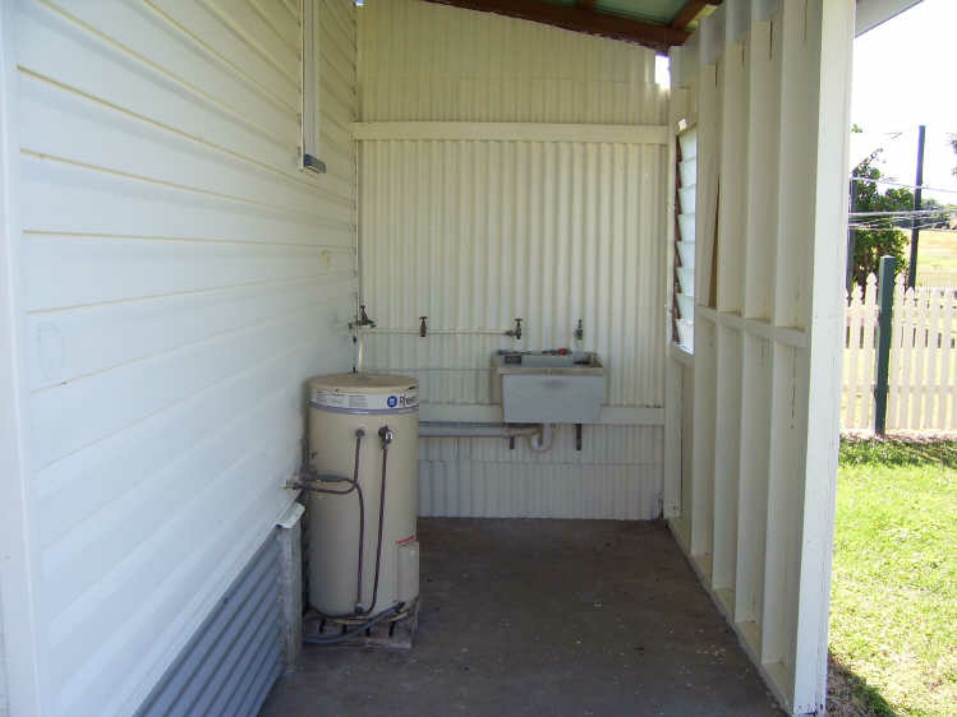 3 Reynolds Street, BOWEN