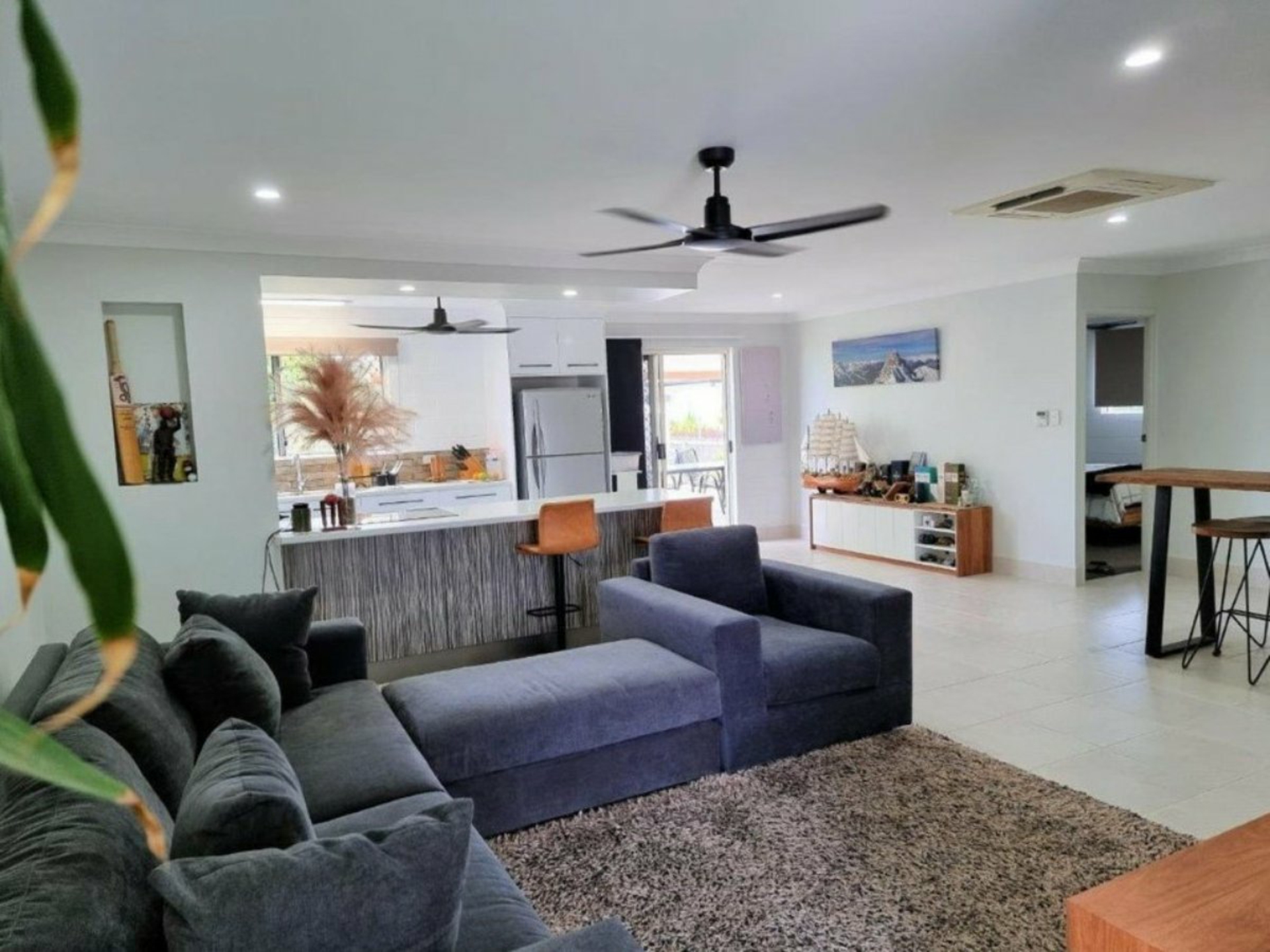 22 Richmond Road — photo 3 of 3