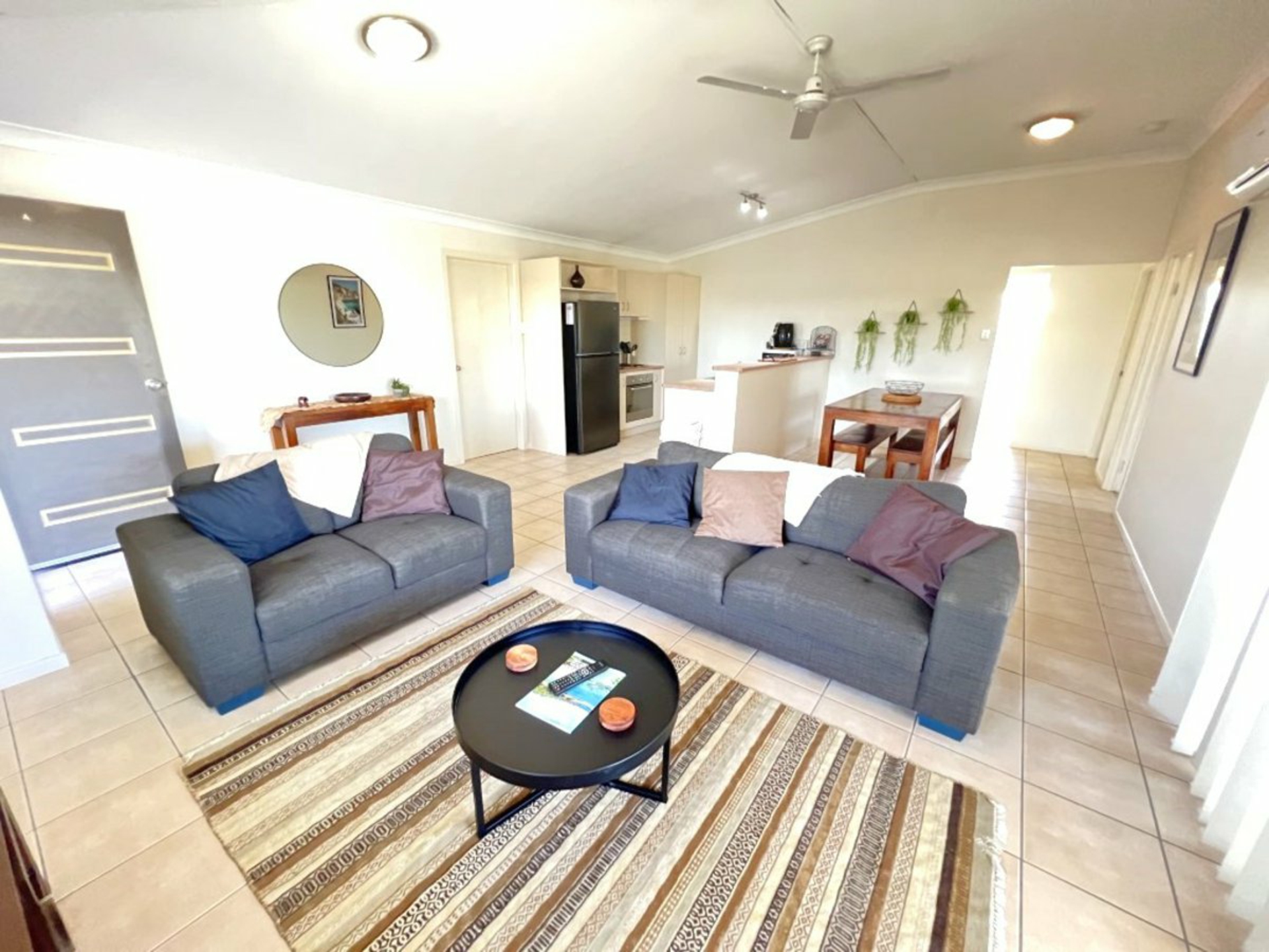 2A Summer Place, BOWEN