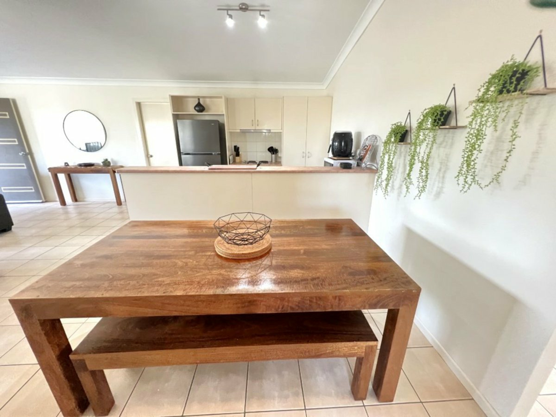 2A Summer Place, BOWEN