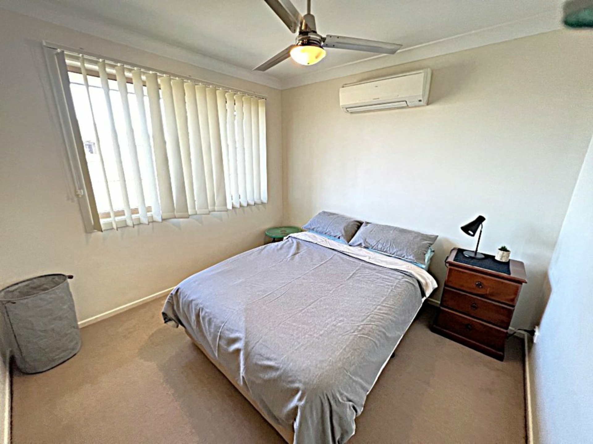 2A Summer Place, BOWEN