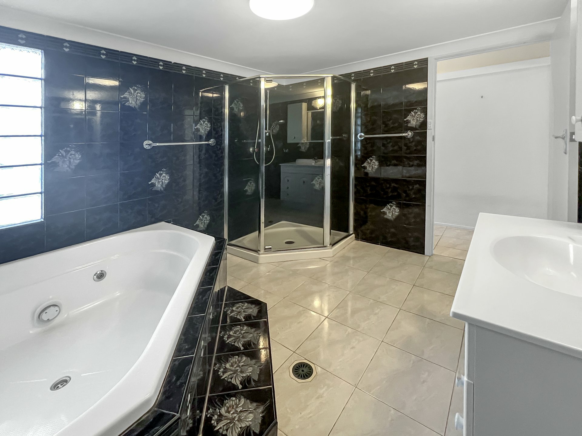 29 Mitchell Street, BOWEN