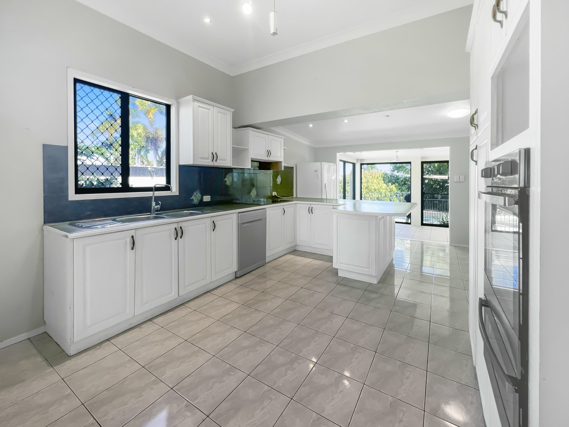 29 Mitchell Street, BOWEN